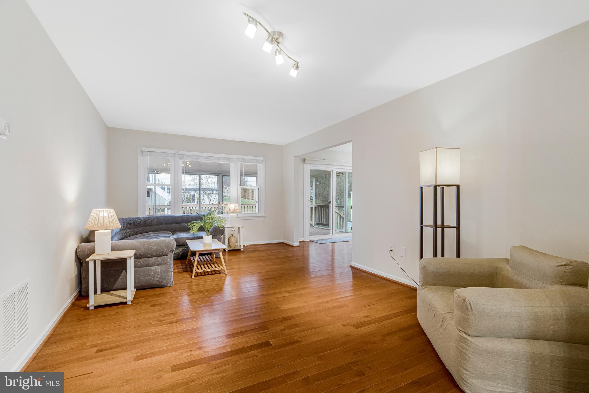 SARATOGA - Residential
