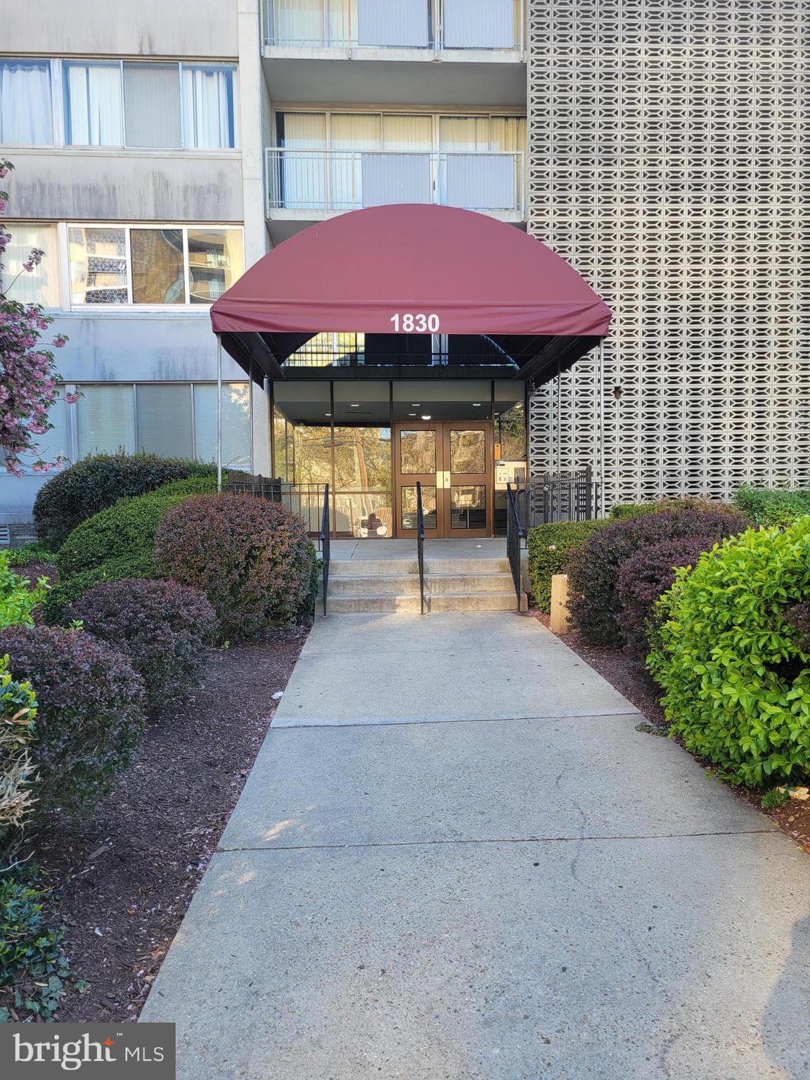 PRESIDENTIAL PARK - Residential