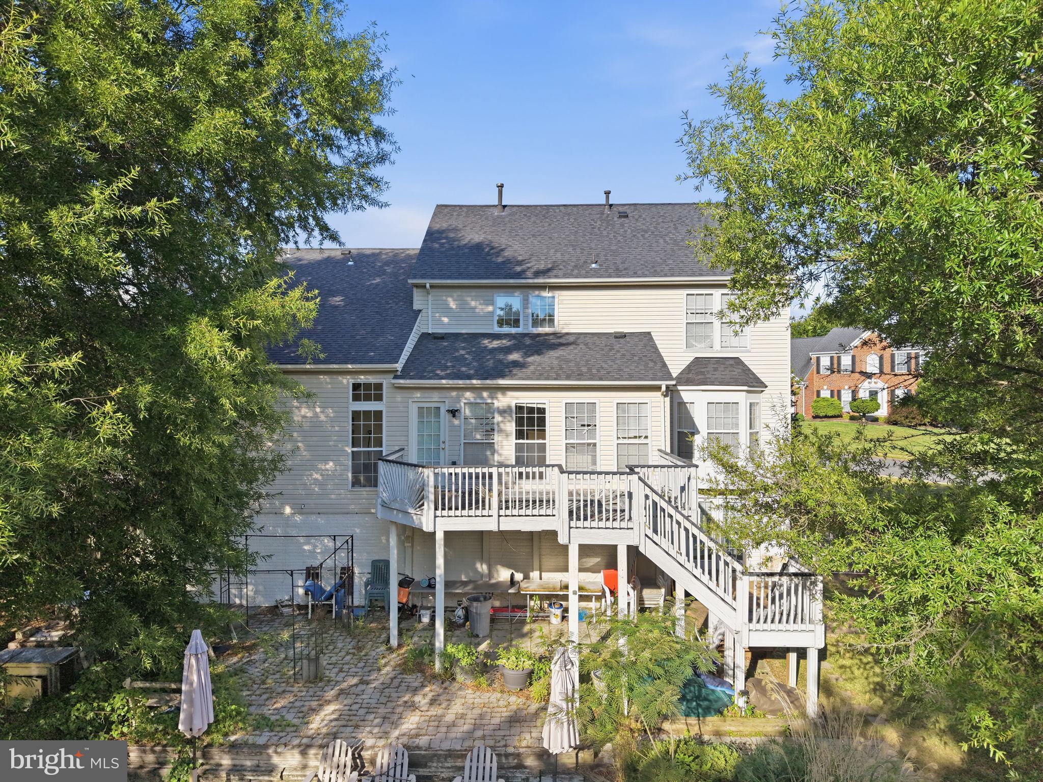 DAWSON LANDING - Residential