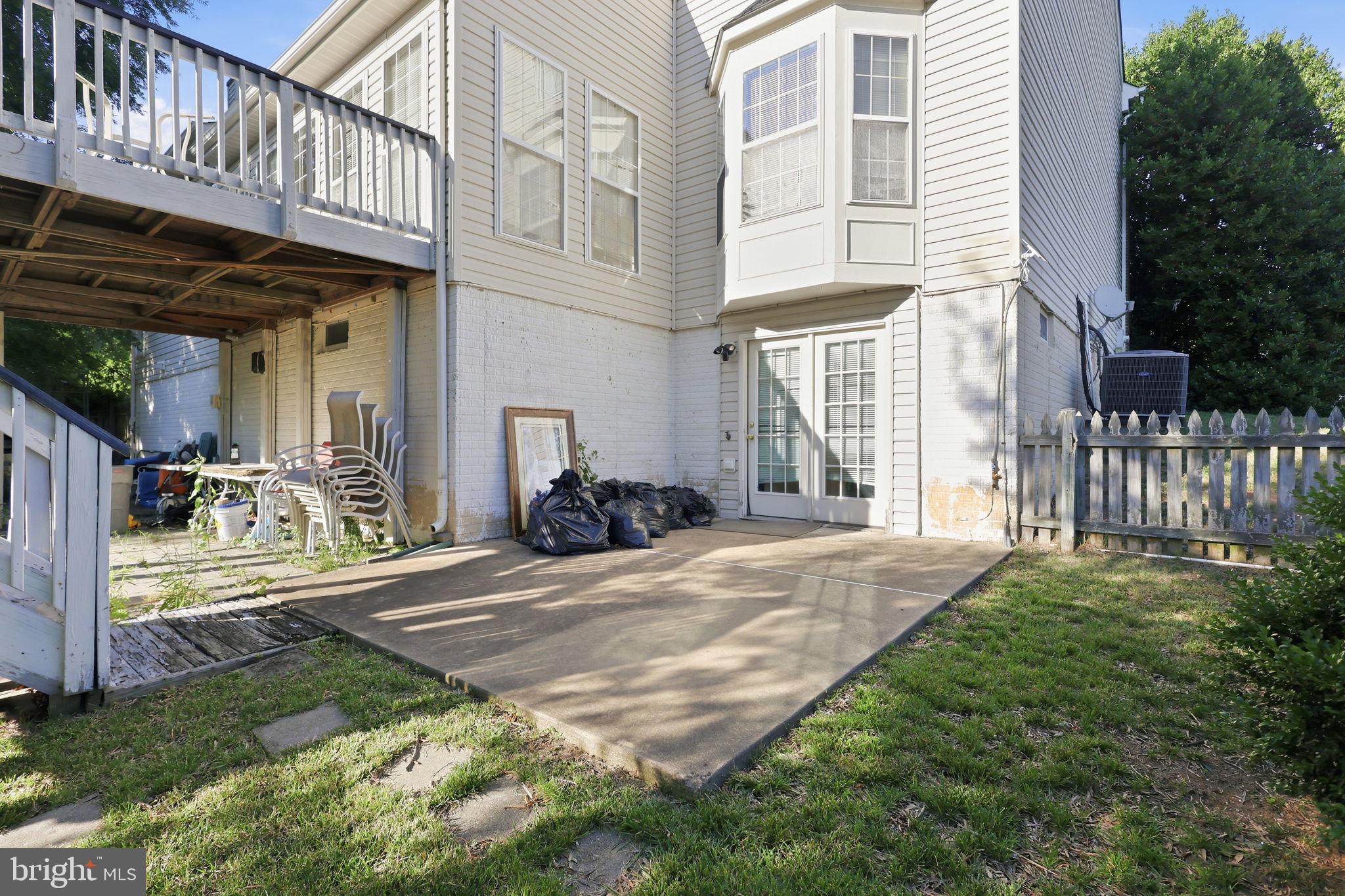 DAWSON LANDING - Residential