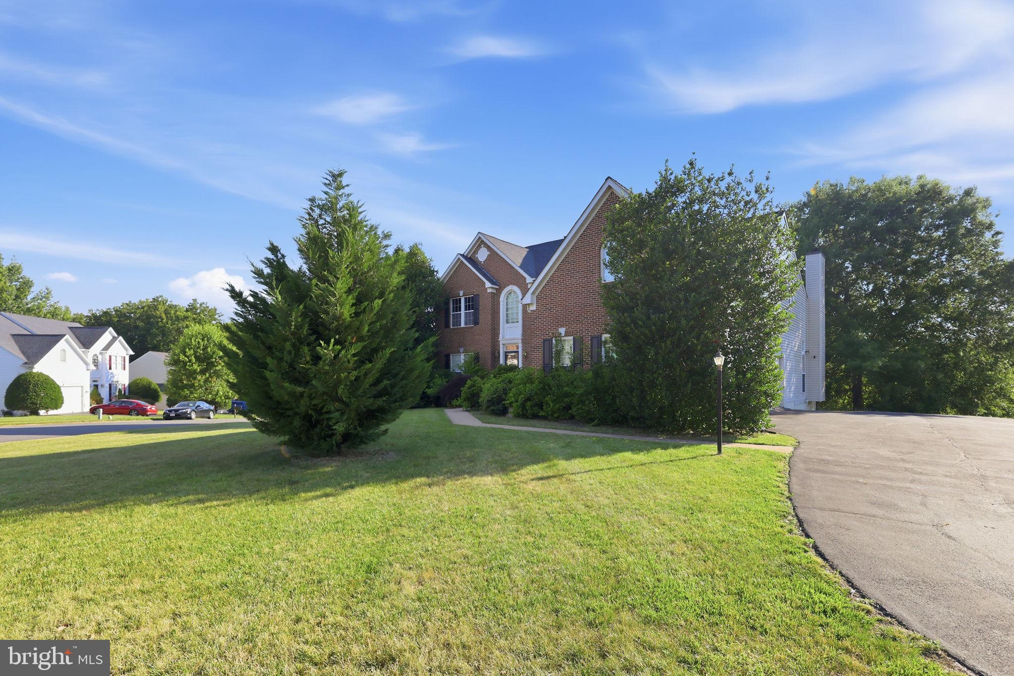 DAWSON LANDING - Residential