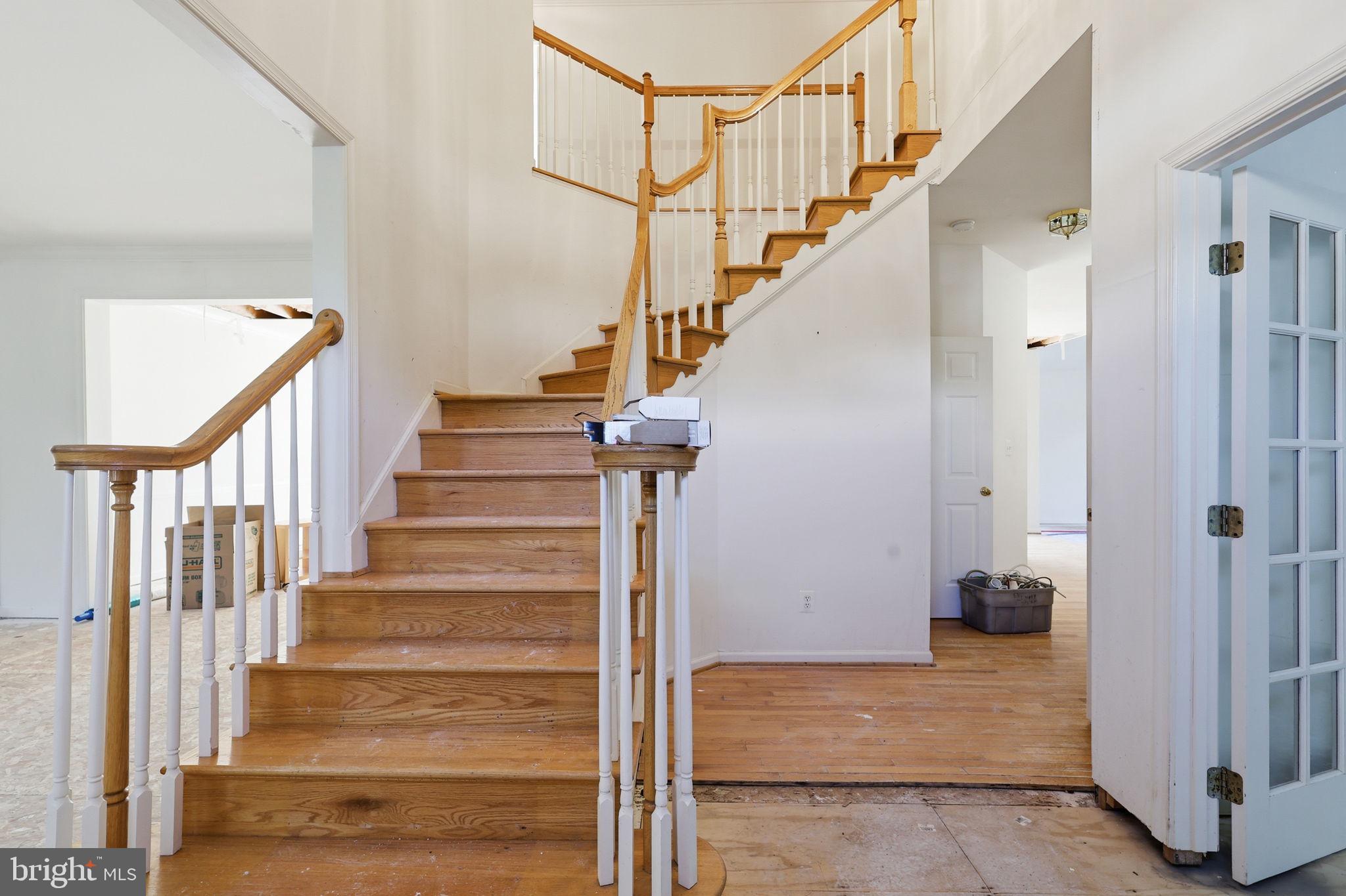DAWSON LANDING - Residential