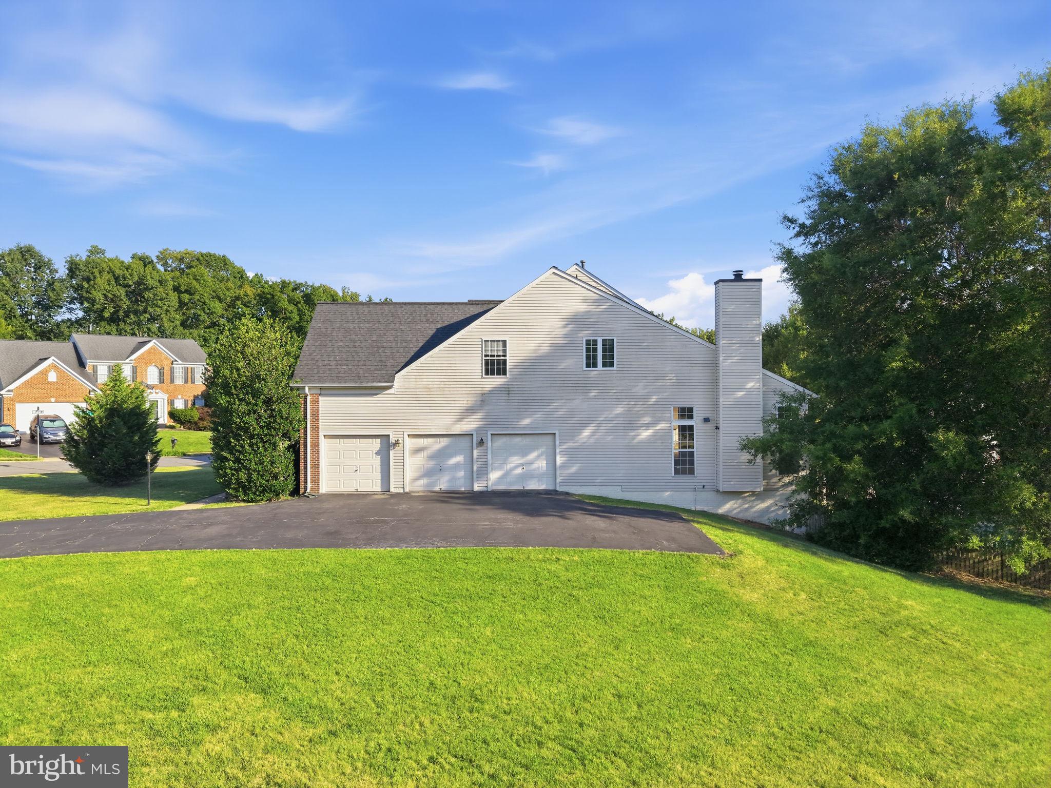 DAWSON LANDING - Residential