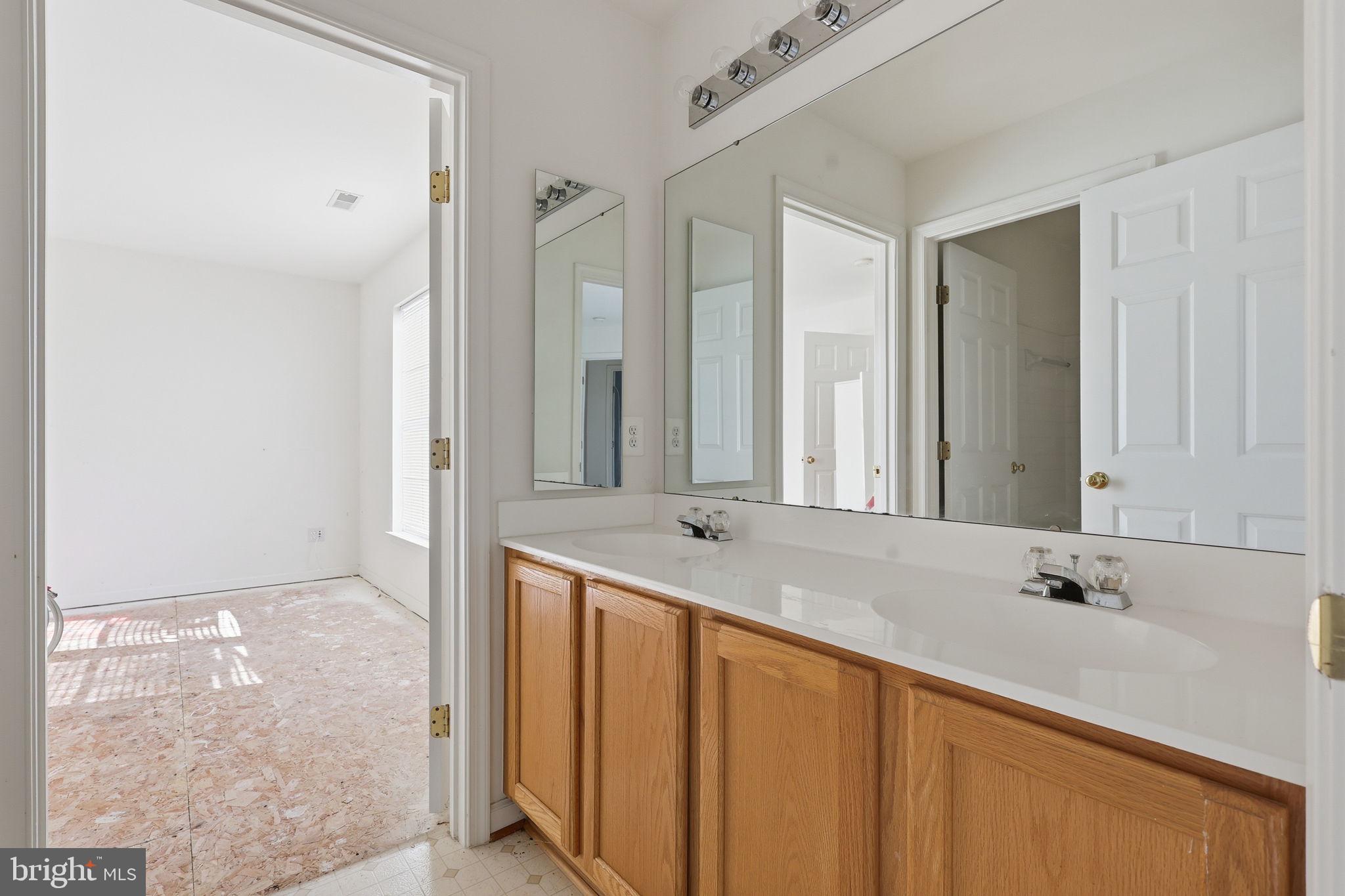 DAWSON LANDING - Residential