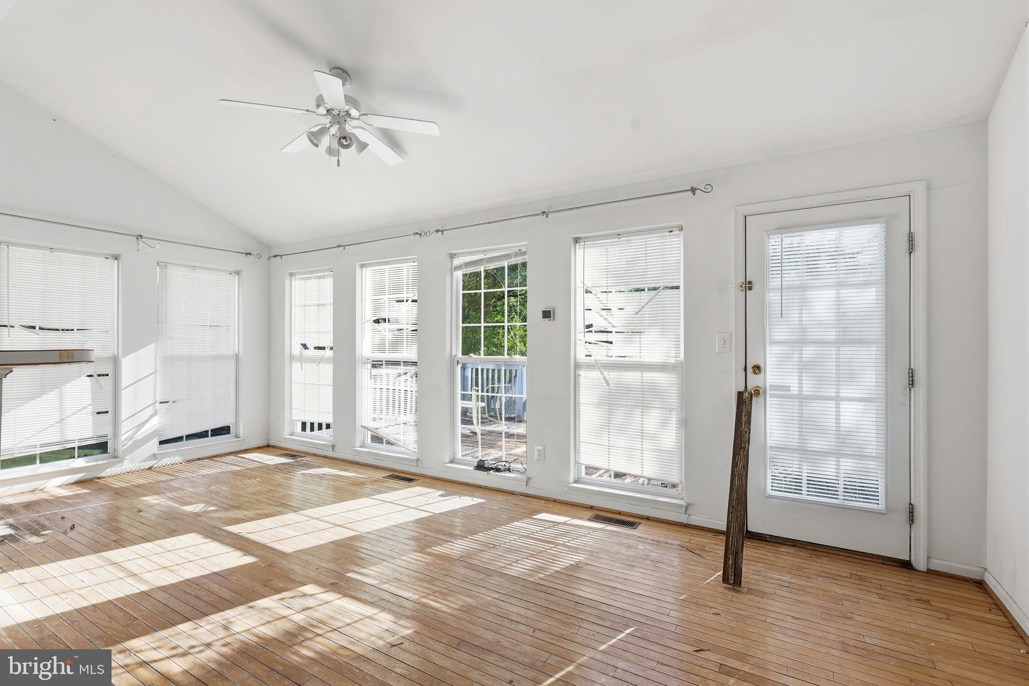 DAWSON LANDING - Residential