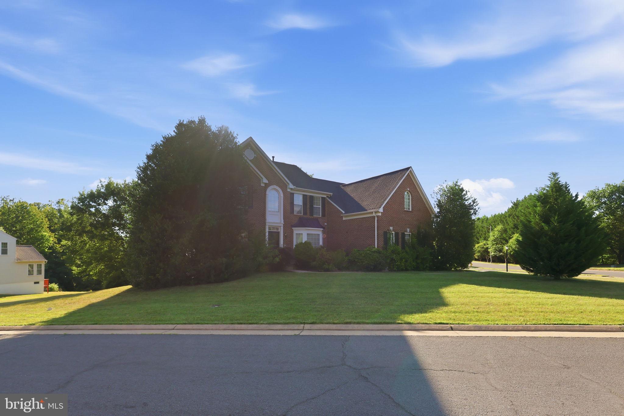 DAWSON LANDING - Residential