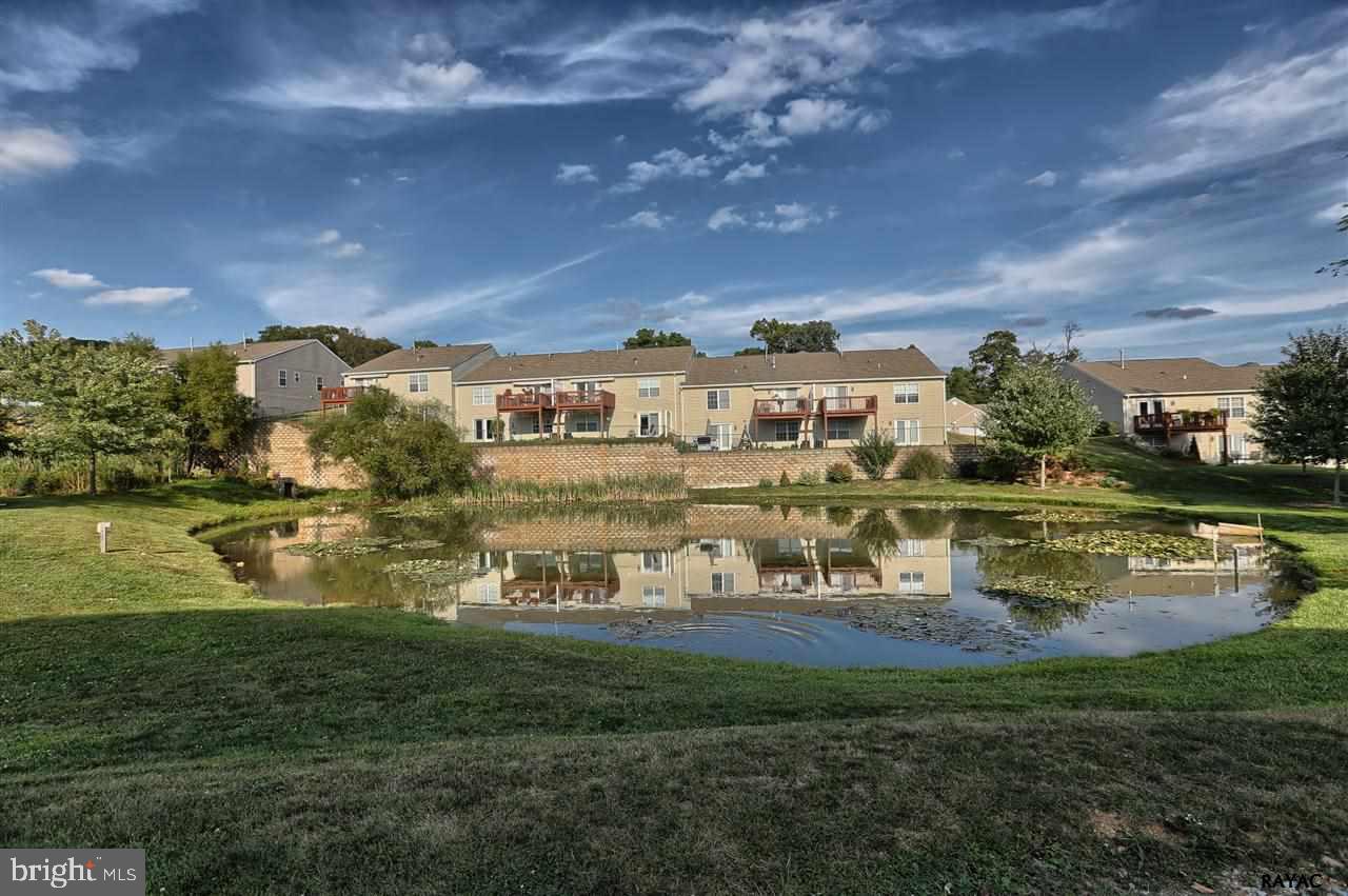 EQUINE MEADOWS - Residential