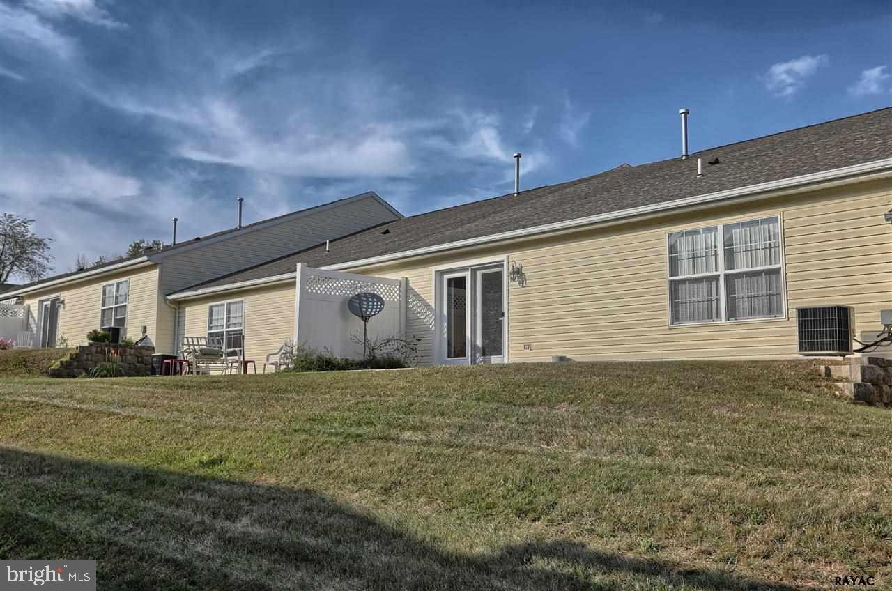 EQUINE MEADOWS - Residential