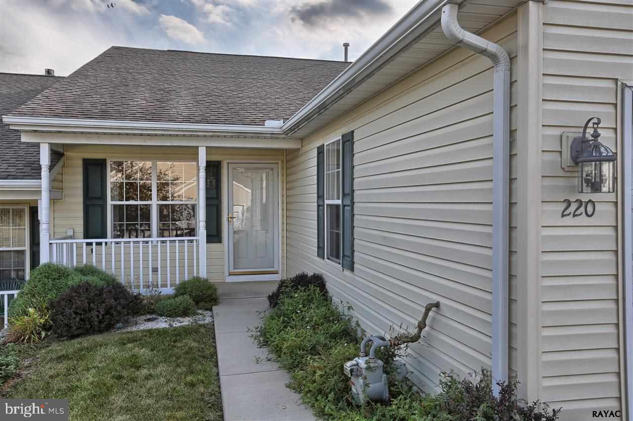 EQUINE MEADOWS - Residential