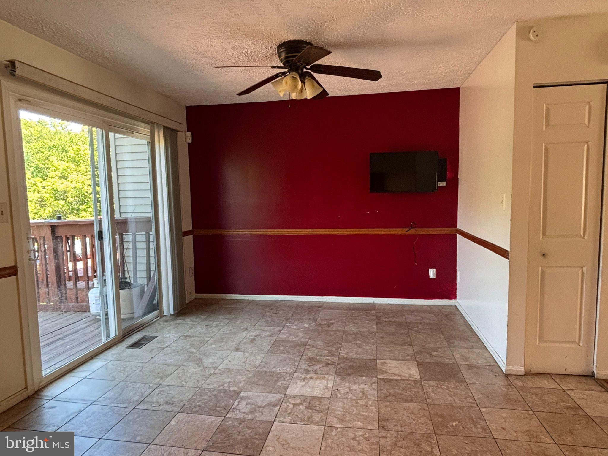 MONTGOMERY MEADOWS - Residential