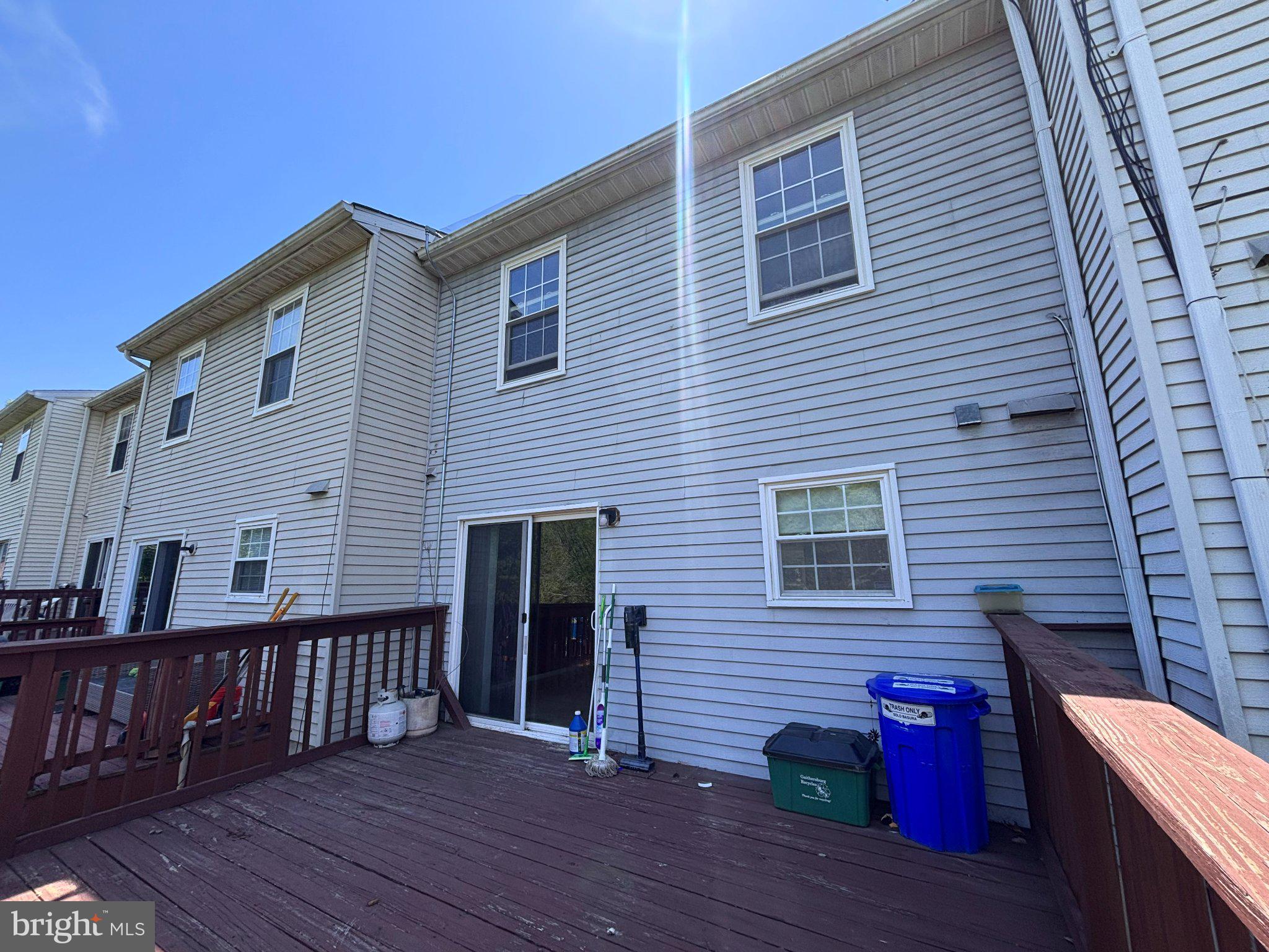 MONTGOMERY MEADOWS - Residential