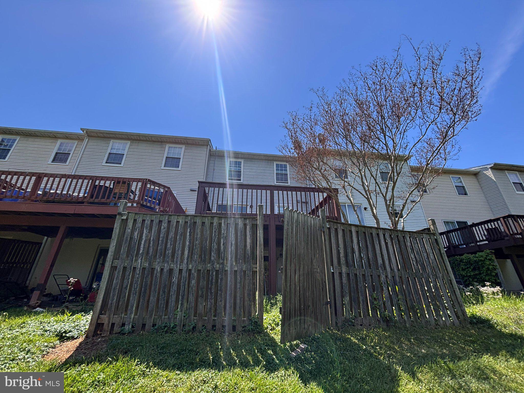 MONTGOMERY MEADOWS - Residential