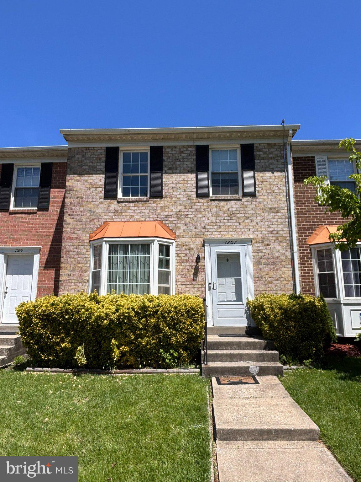 MONTGOMERY MEADOWS - Residential