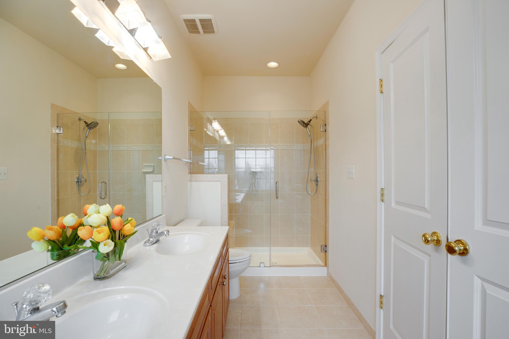 MEADOWS AT MORRIS FARM - Residential Lease