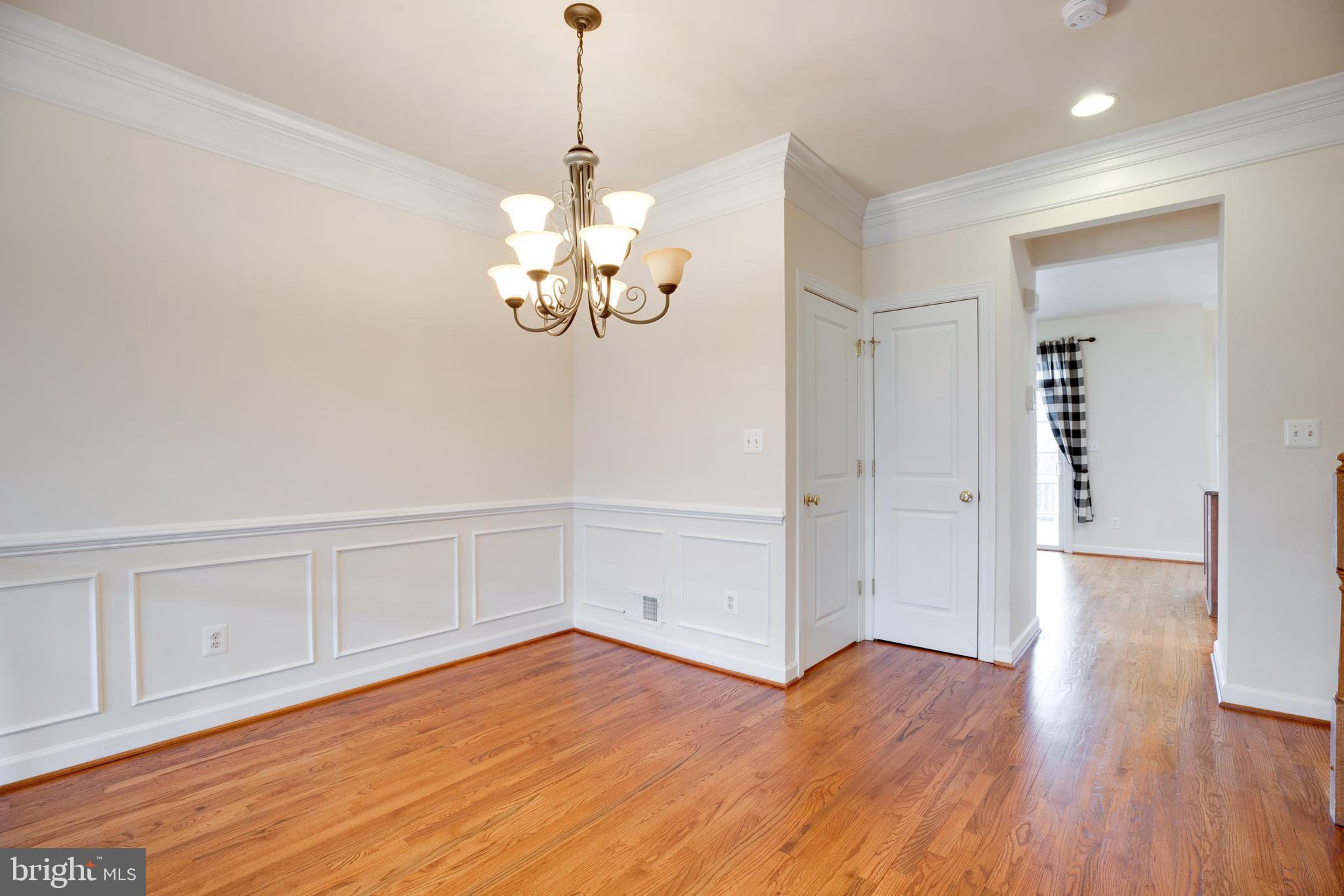 MEADOWS AT MORRIS FARM - Residential Lease