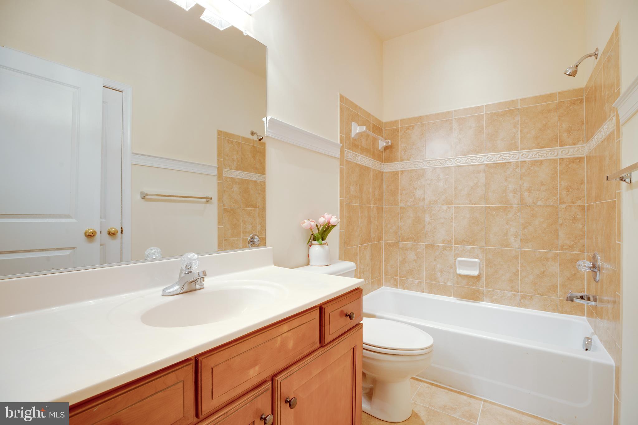 MEADOWS AT MORRIS FARM - Residential Lease