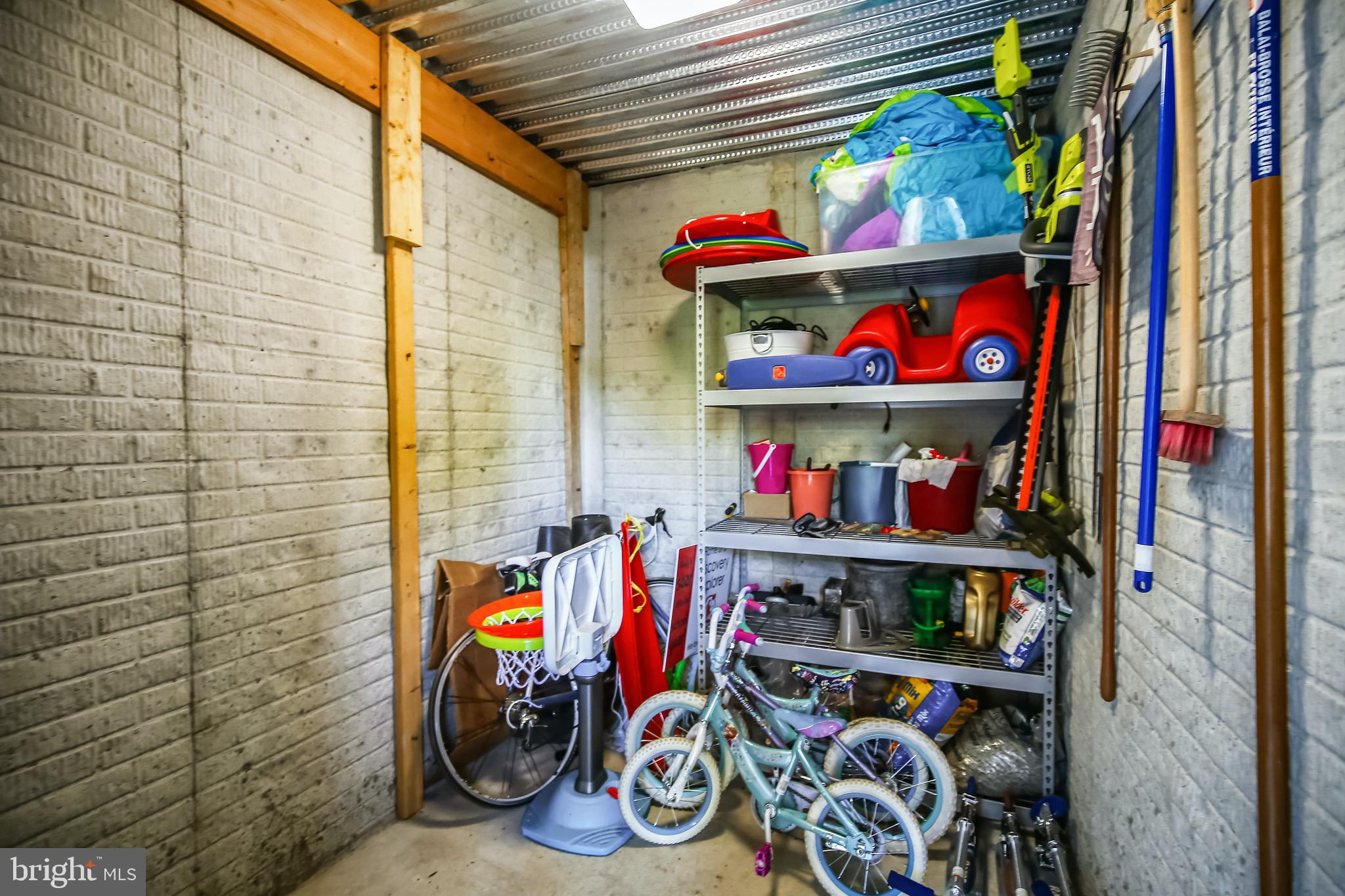 MILBURN TERRACE - Residential