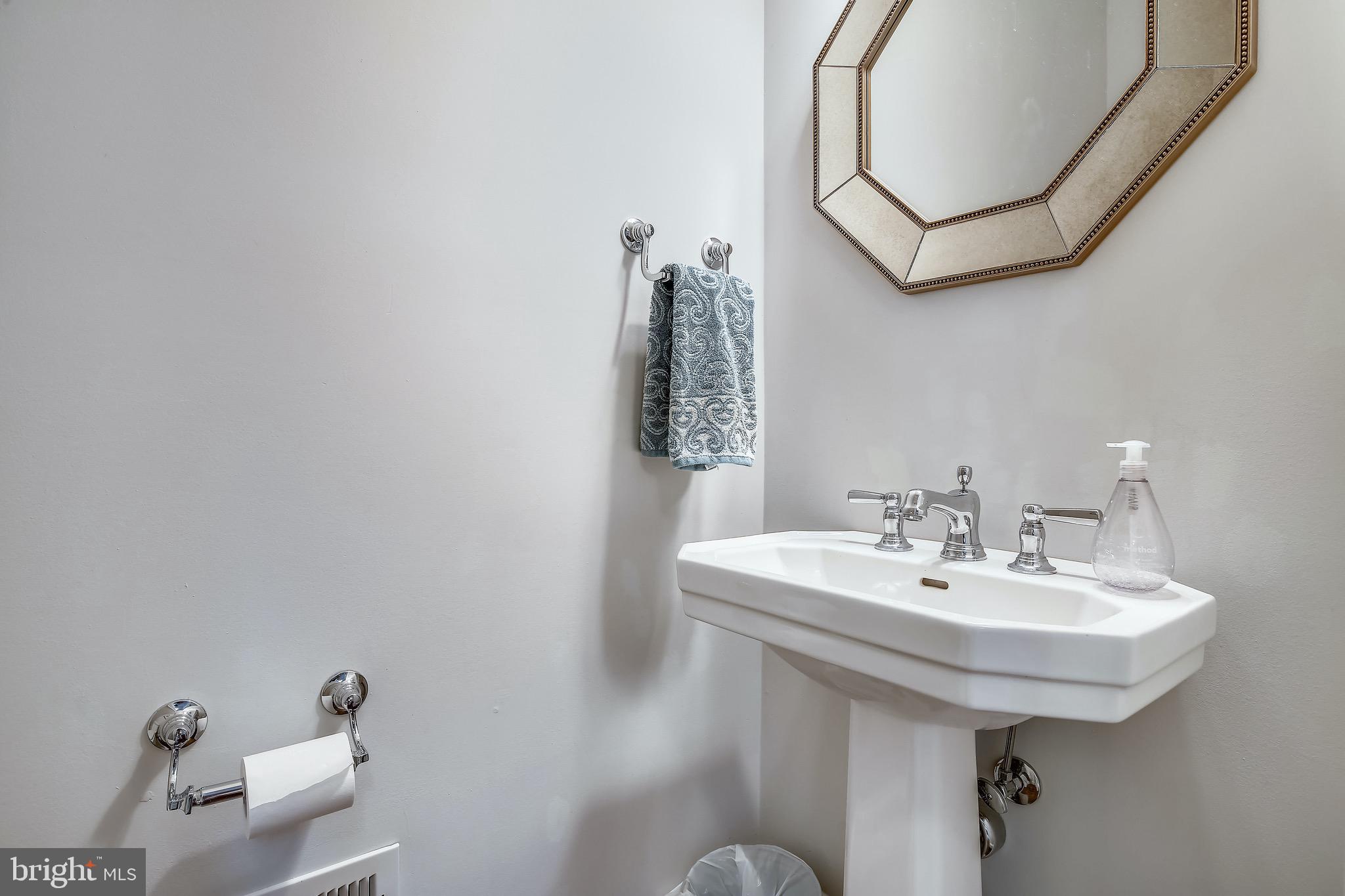 MILBURN TERRACE - Residential