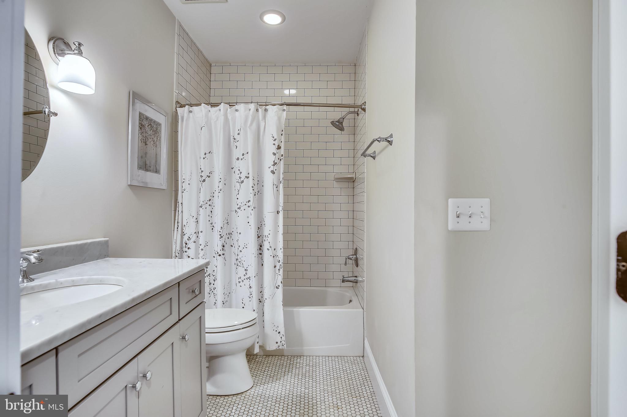 MILBURN TERRACE - Residential