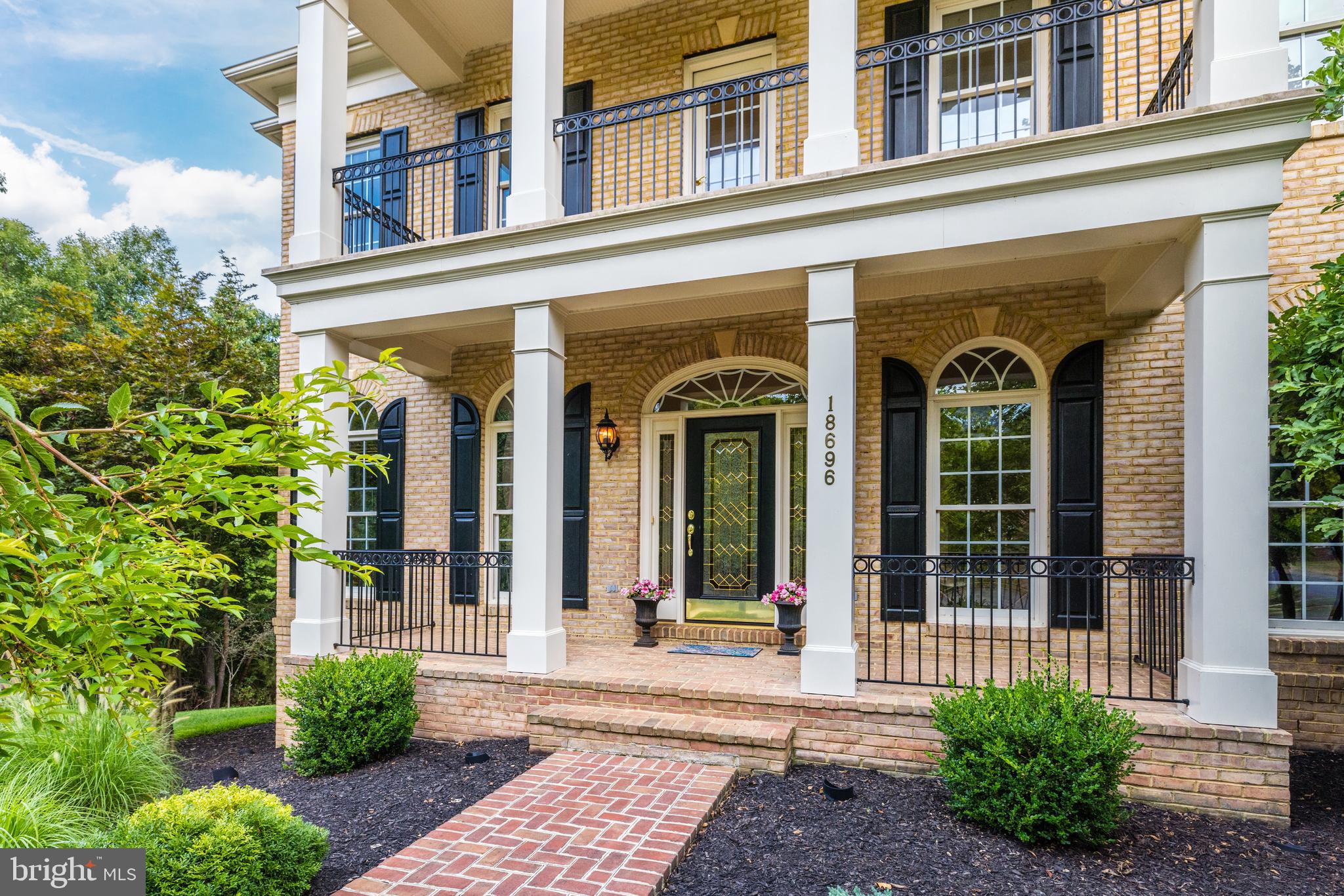 LANSDOWNE ON THE POTOMAC - Residential
