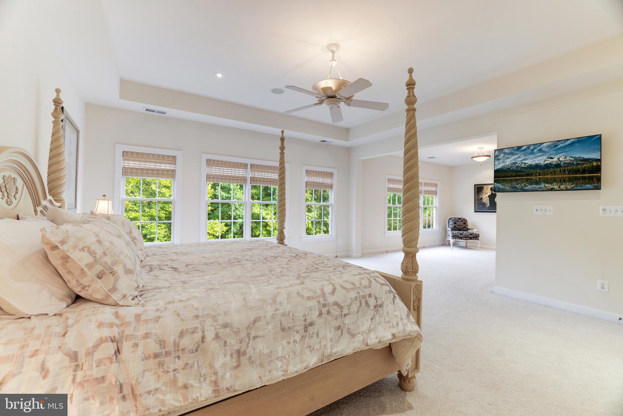 LANSDOWNE ON THE POTOMAC - Residential