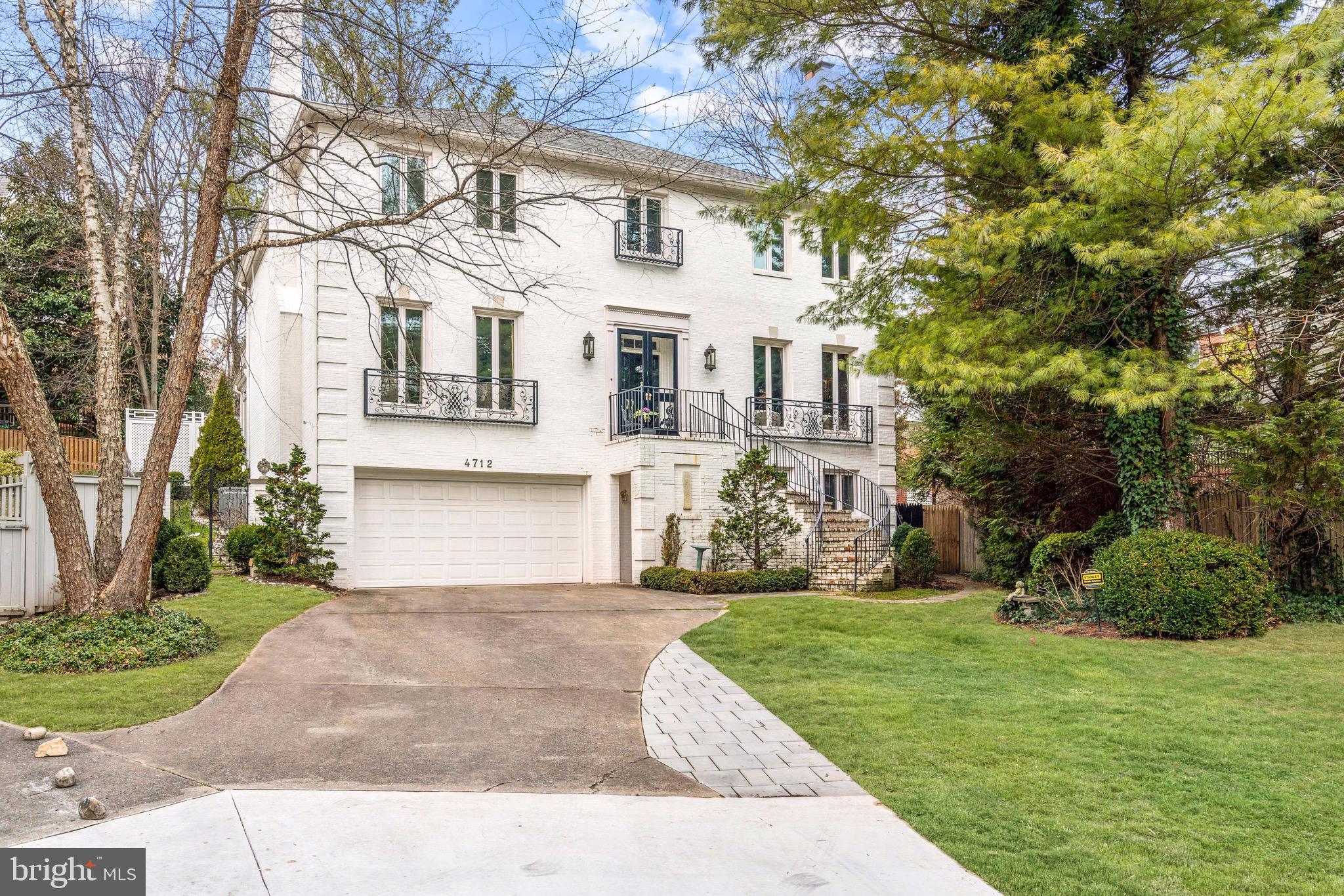 WESTMORELAND HILLS - Residential