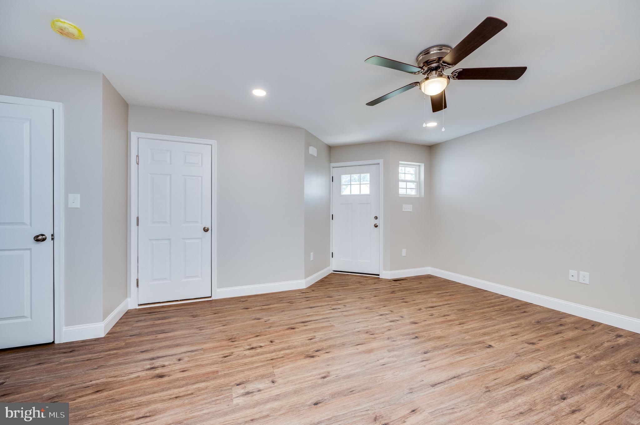 TEMPLE TERRACE - Residential