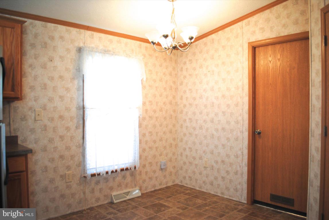 RIDGEWOOD MANOR - Residential