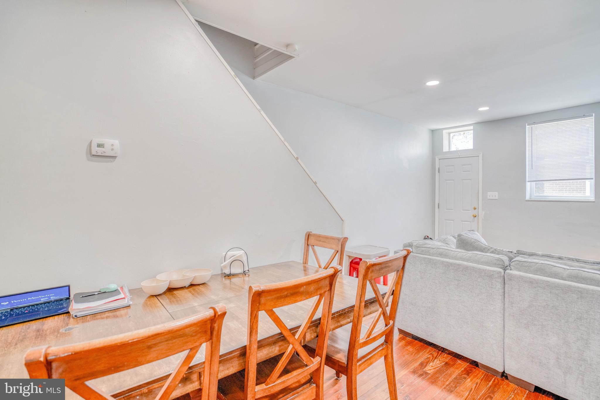 LOWER MOYAMENSING - Residential