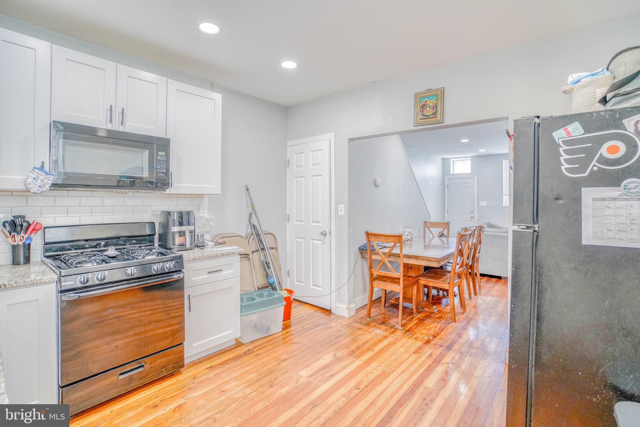 LOWER MOYAMENSING - Residential