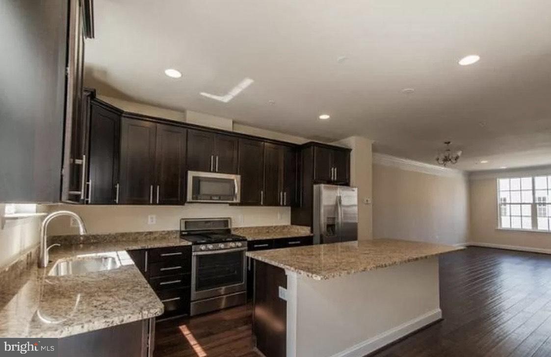 TOWSON GREEN - Residential Lease