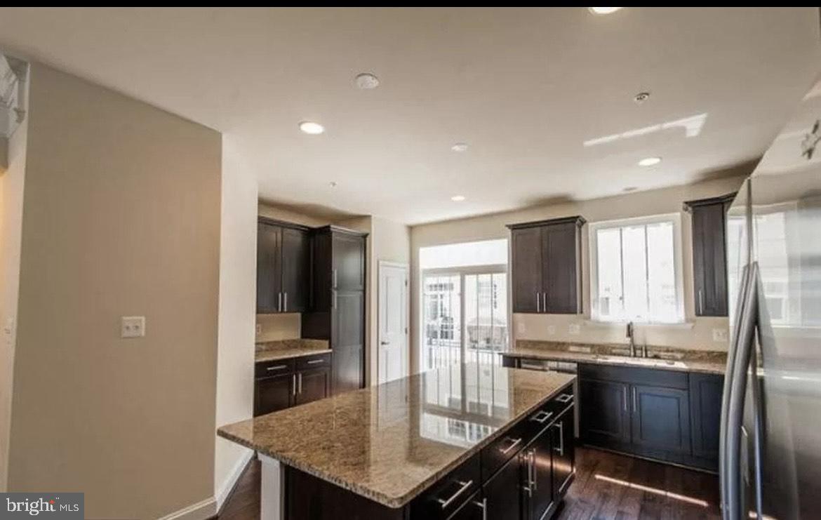 TOWSON GREEN - Residential Lease