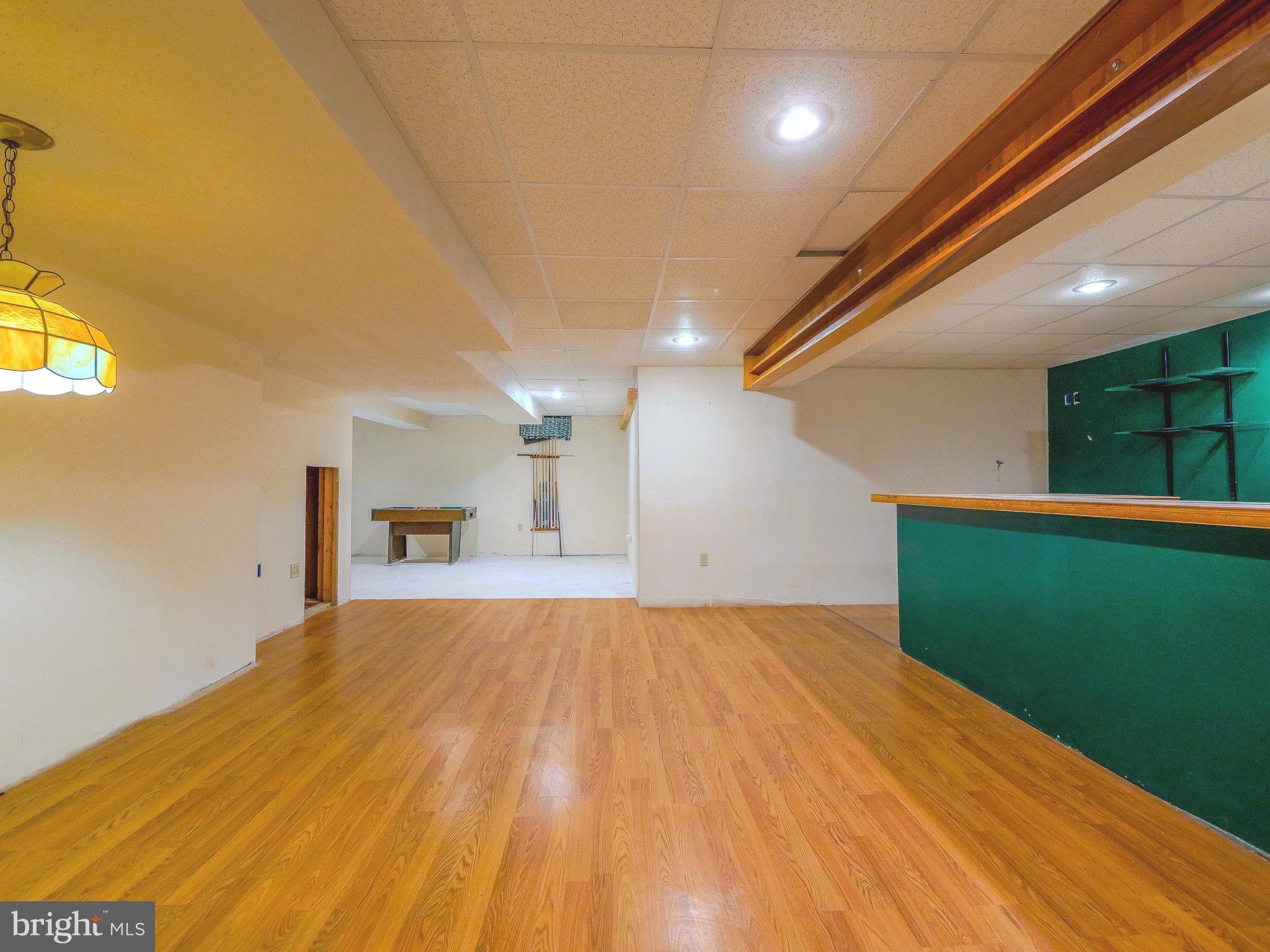 BAYVIEW MANOR II - Residential