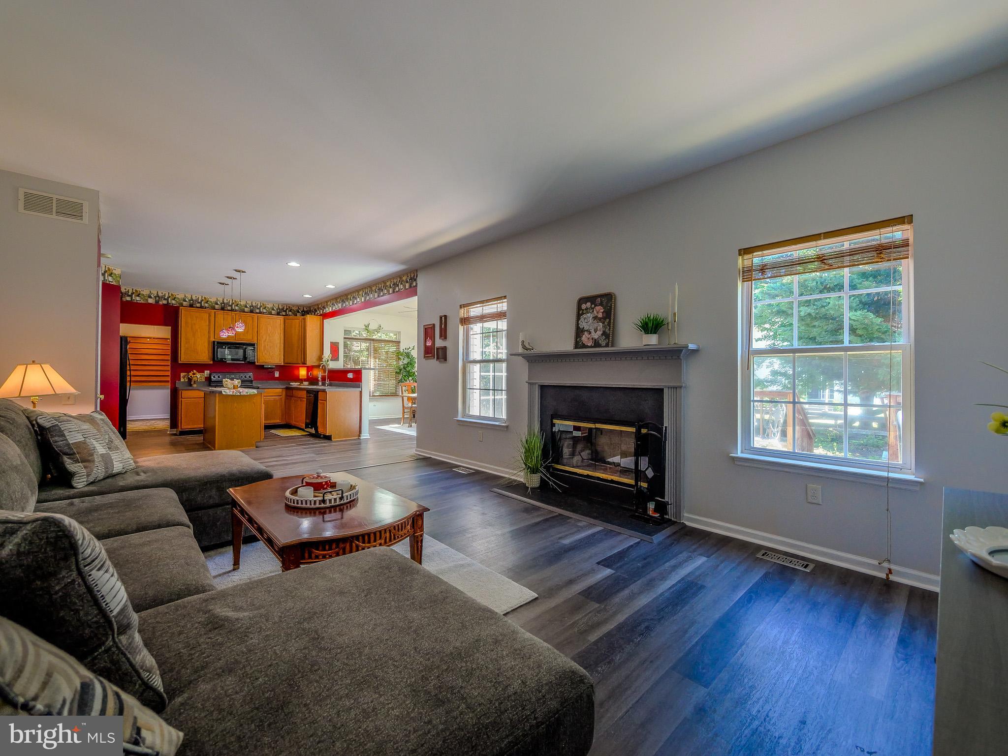 BAYVIEW MANOR II - Residential
