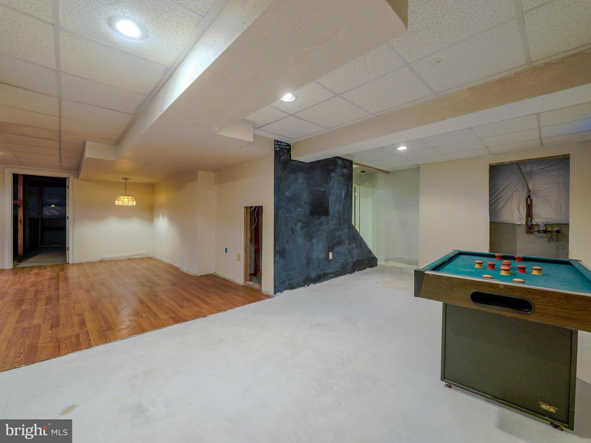 BAYVIEW MANOR II - Residential
