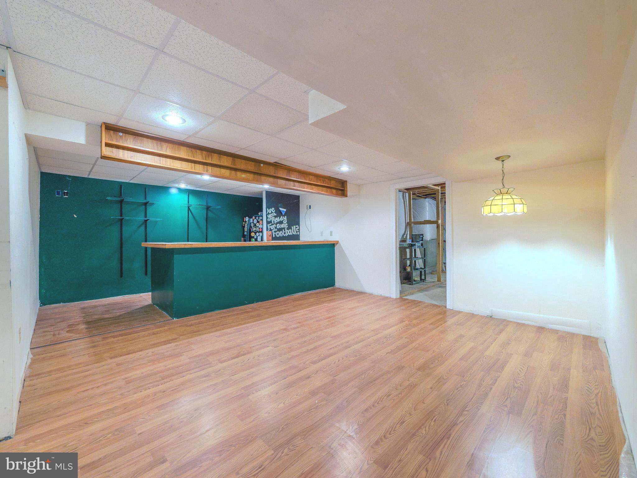 BAYVIEW MANOR II - Residential