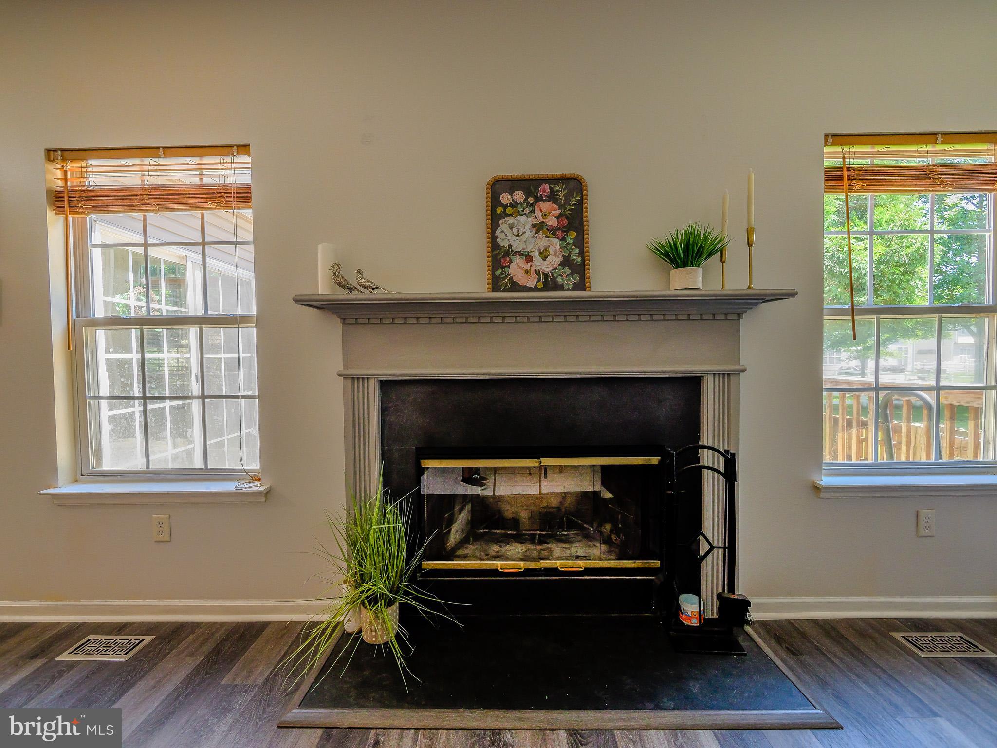 BAYVIEW MANOR II - Residential