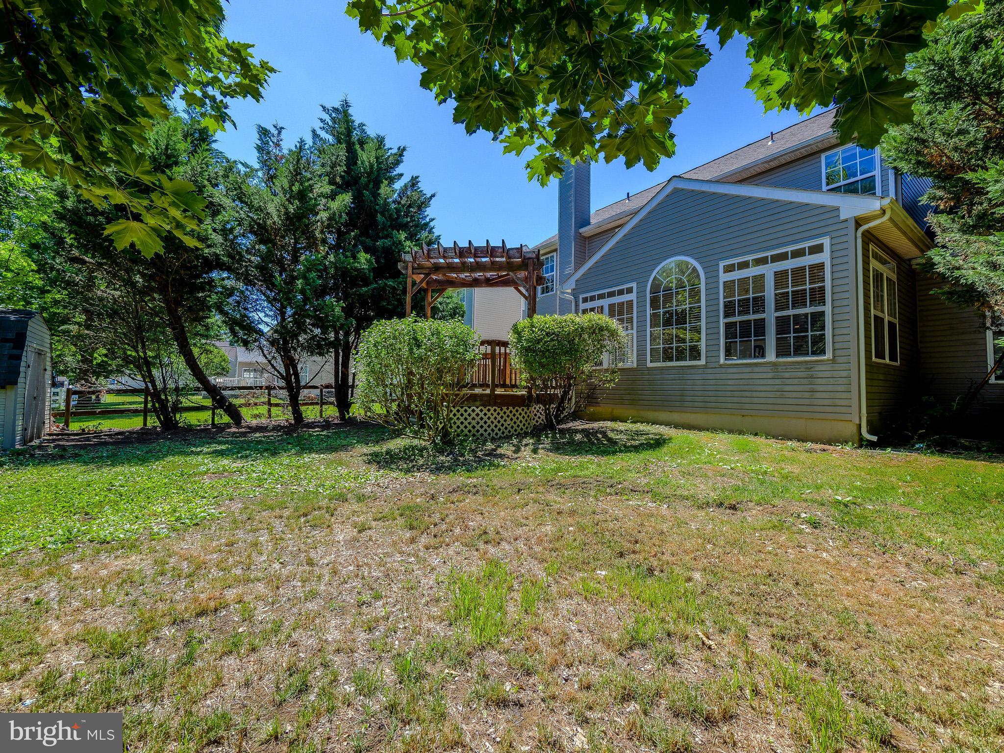 BAYVIEW MANOR II - Residential