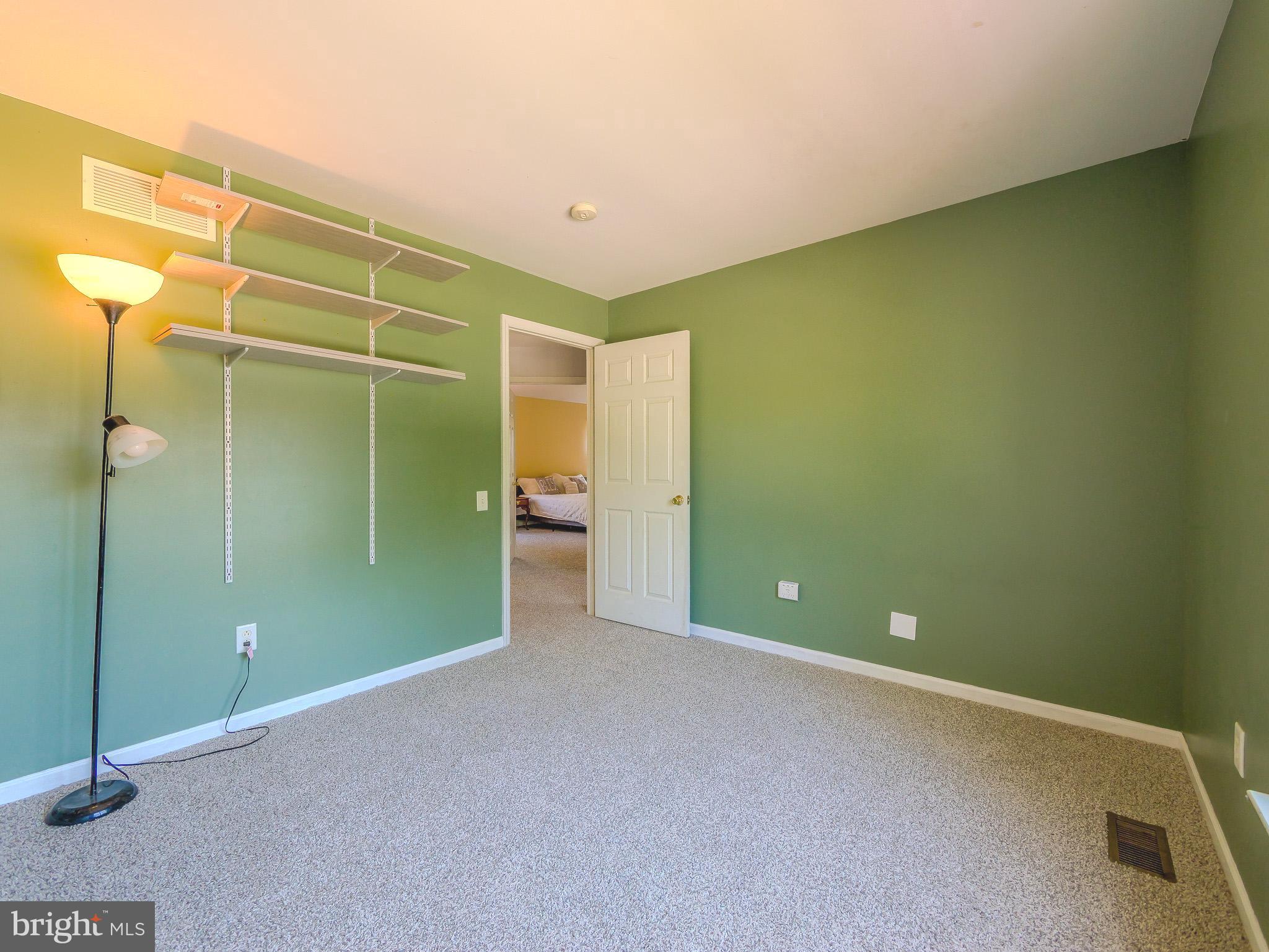 BAYVIEW MANOR II - Residential