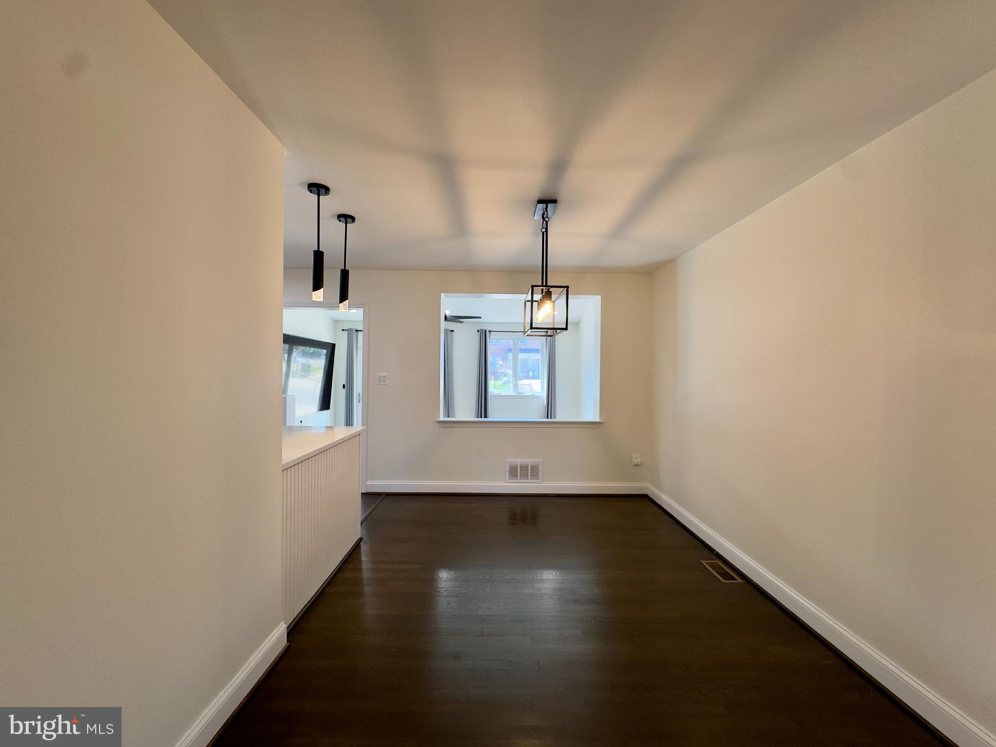 EASTWOOD - Residential Lease