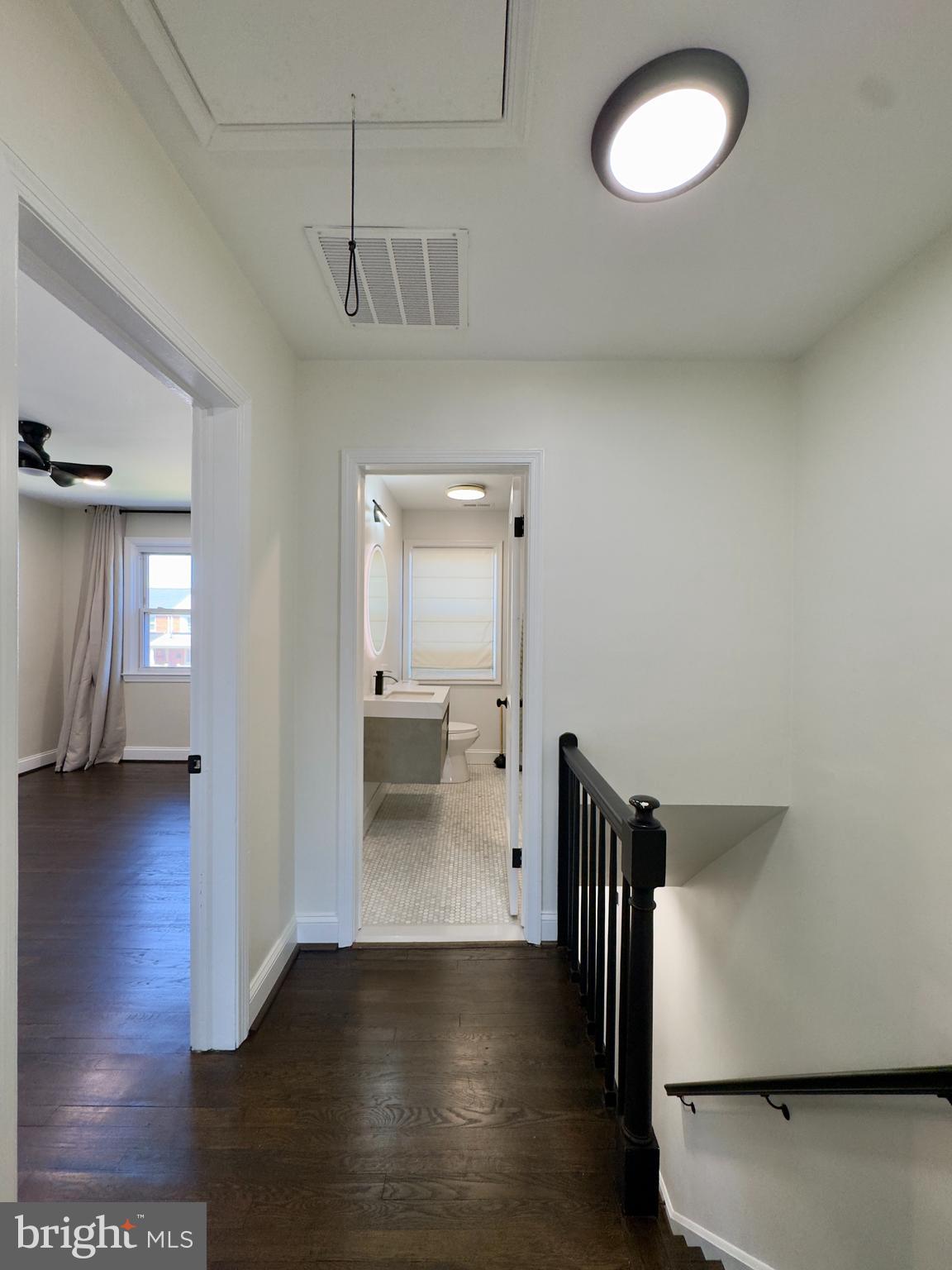 EASTWOOD - Residential Lease