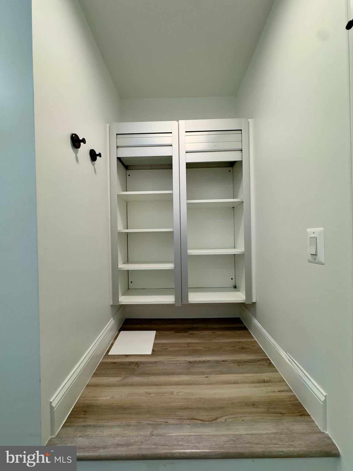EASTWOOD - Residential Lease