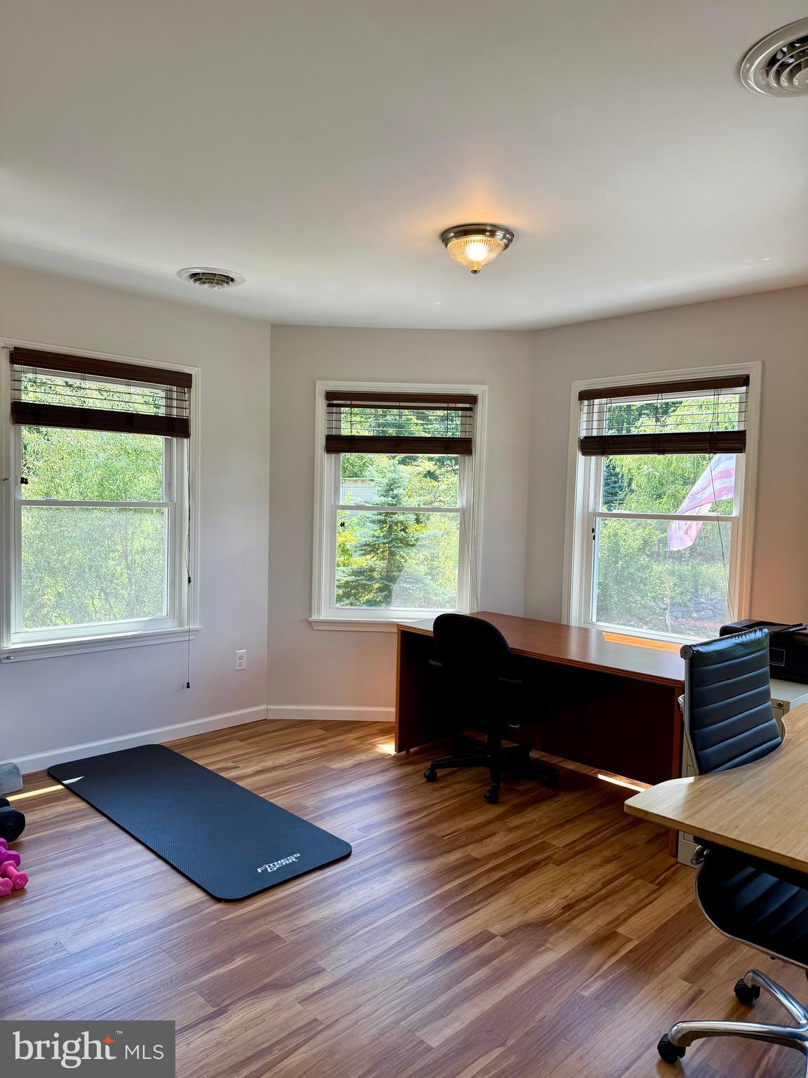UNRESTRICTED - Residential