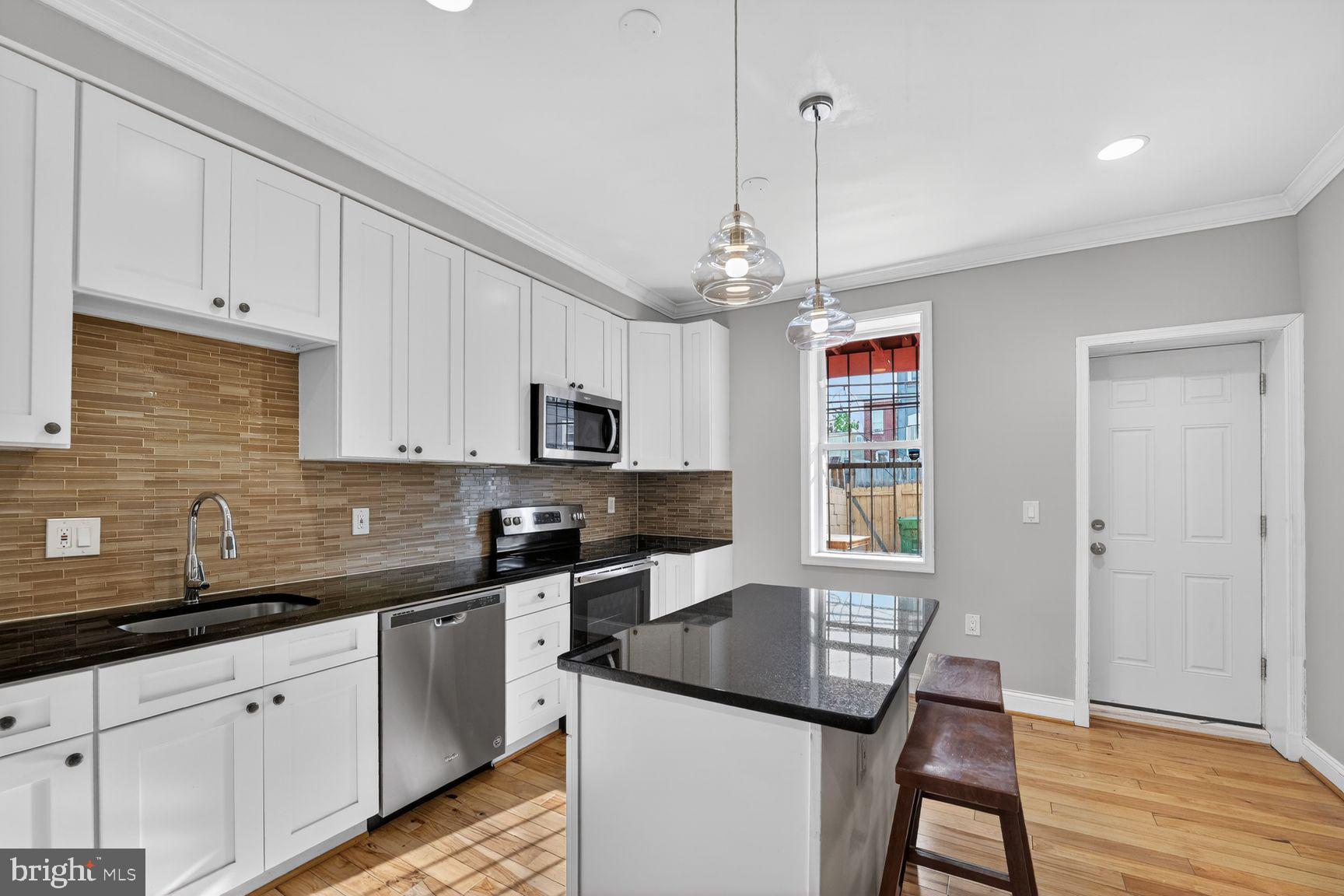 PATTERSON PLACE - Residential