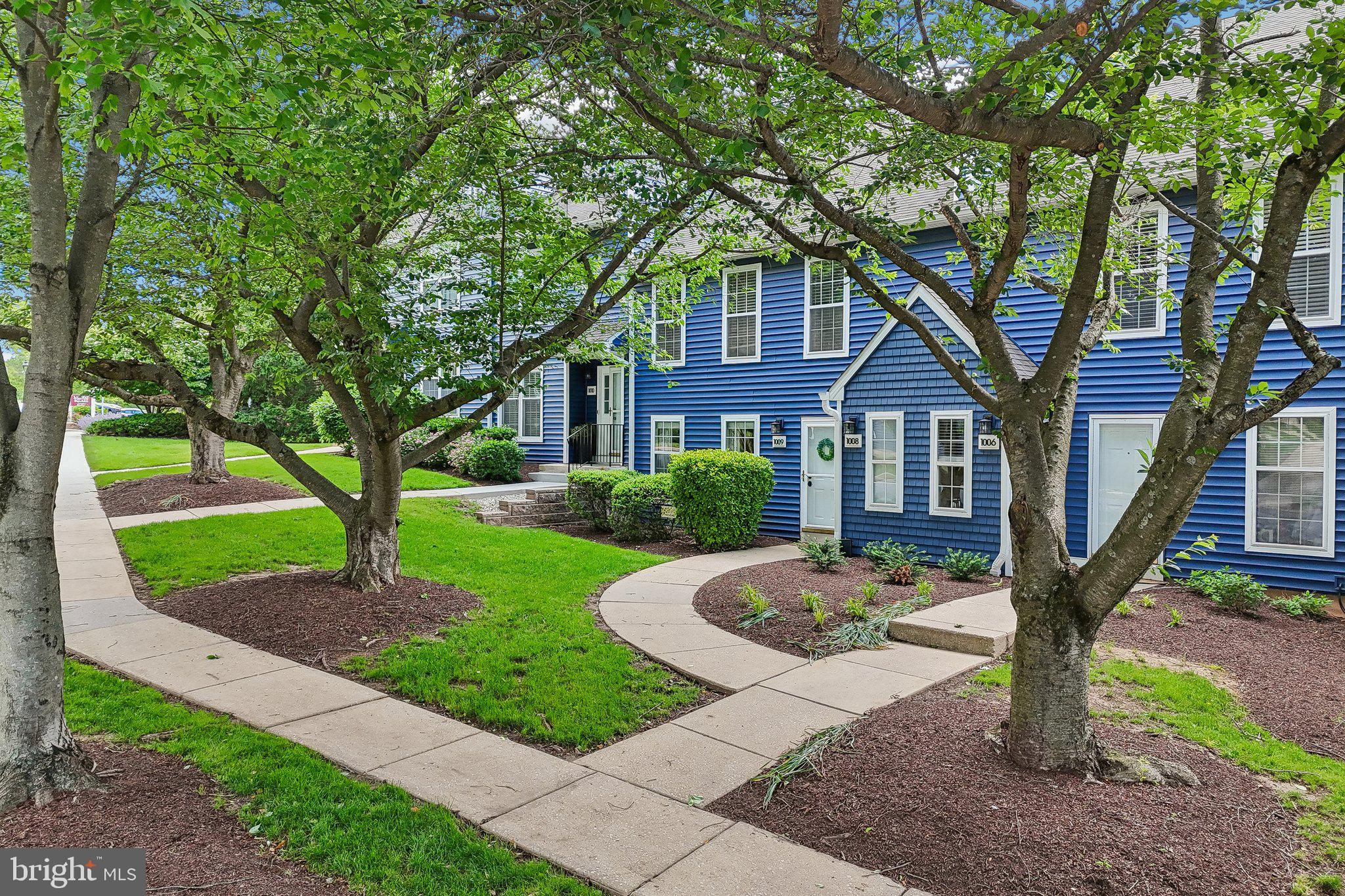 EXTON STATION - Residential