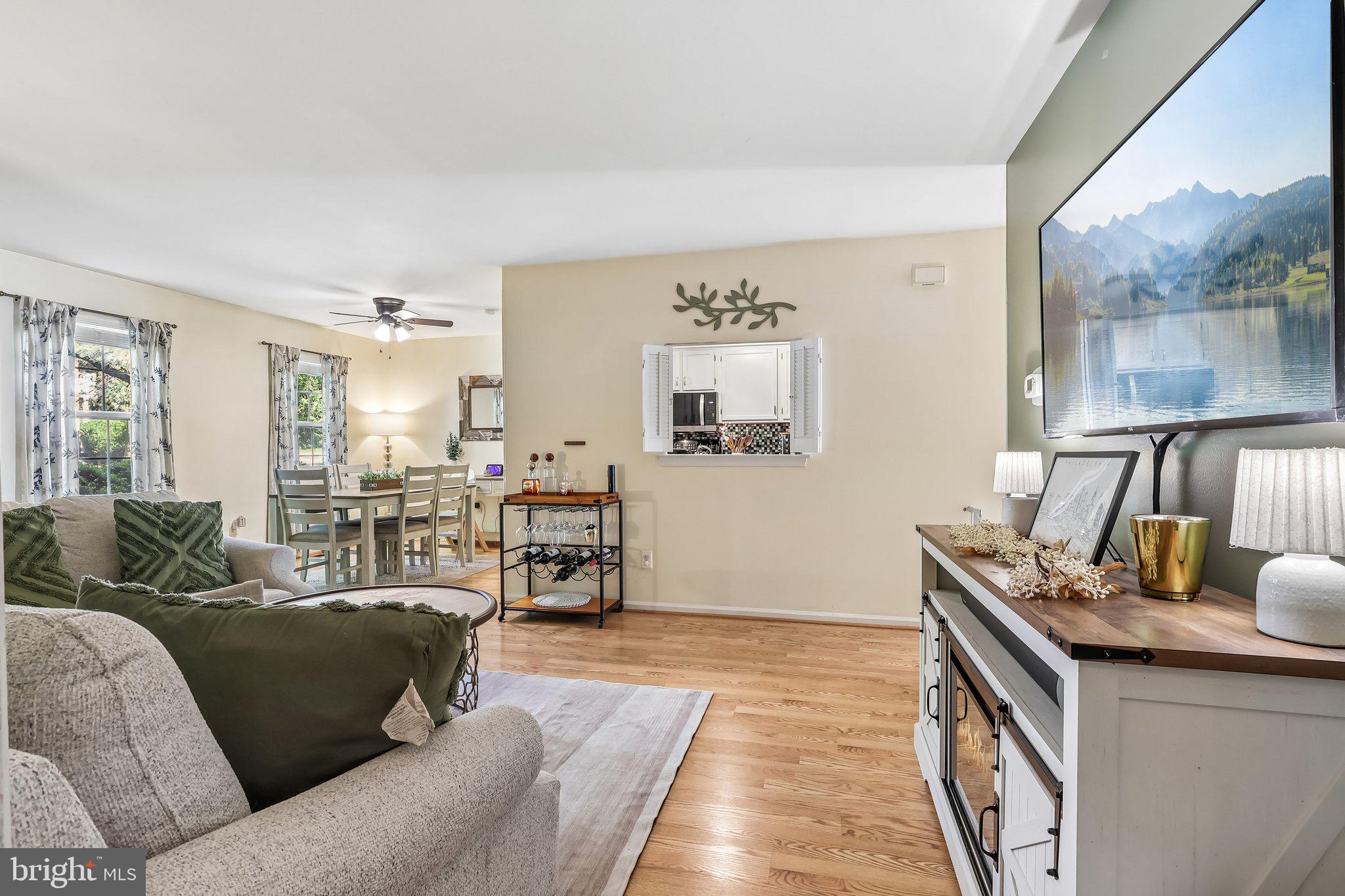 EXTON STATION - Residential
