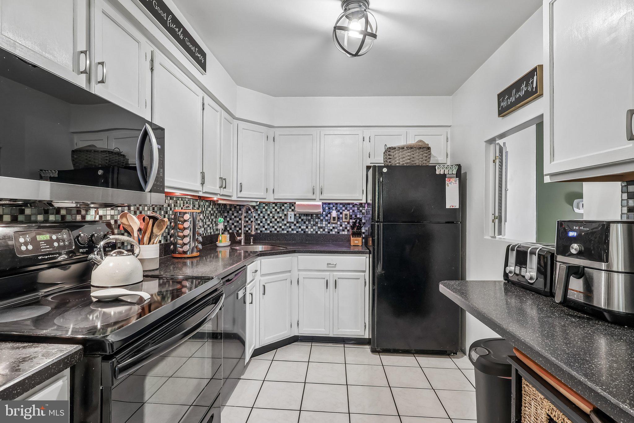 EXTON STATION - Residential