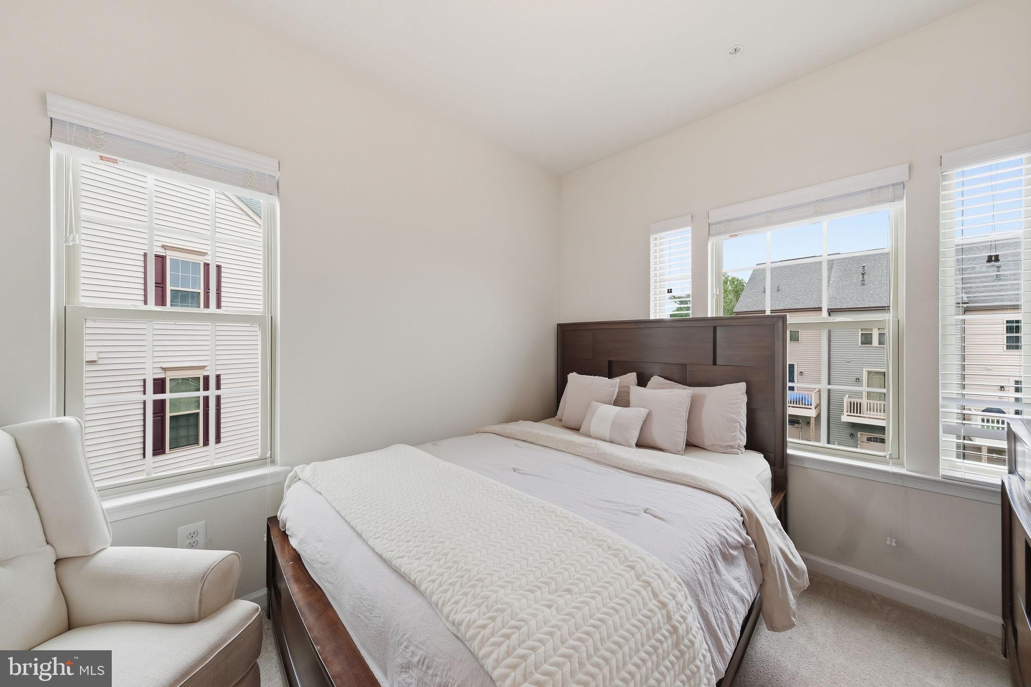 PARKSIDE - Residential