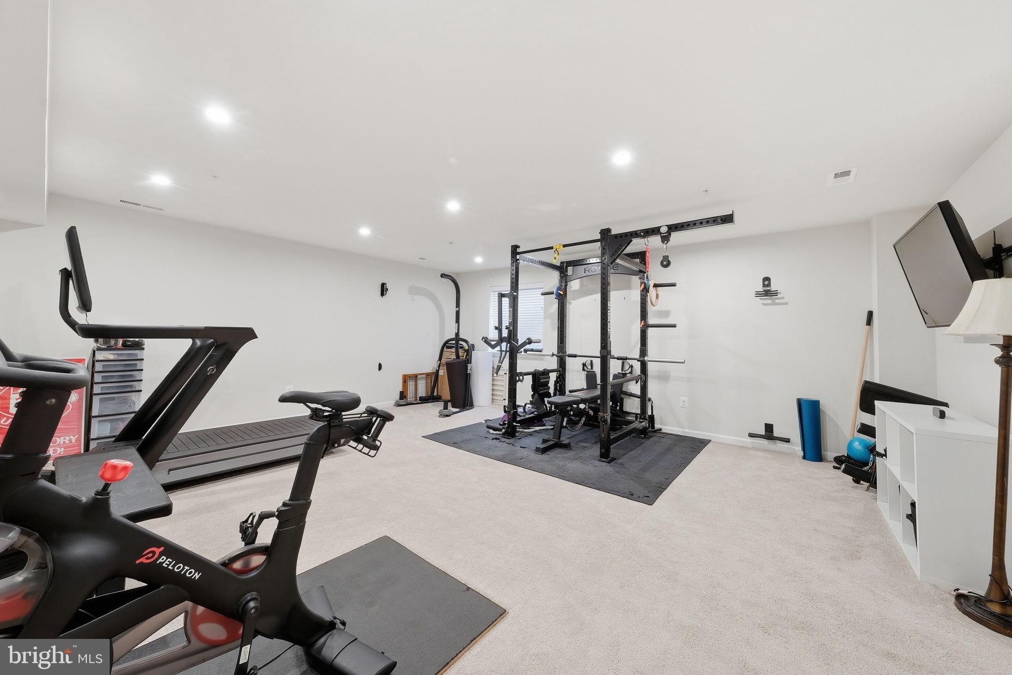 PARKSIDE - Residential