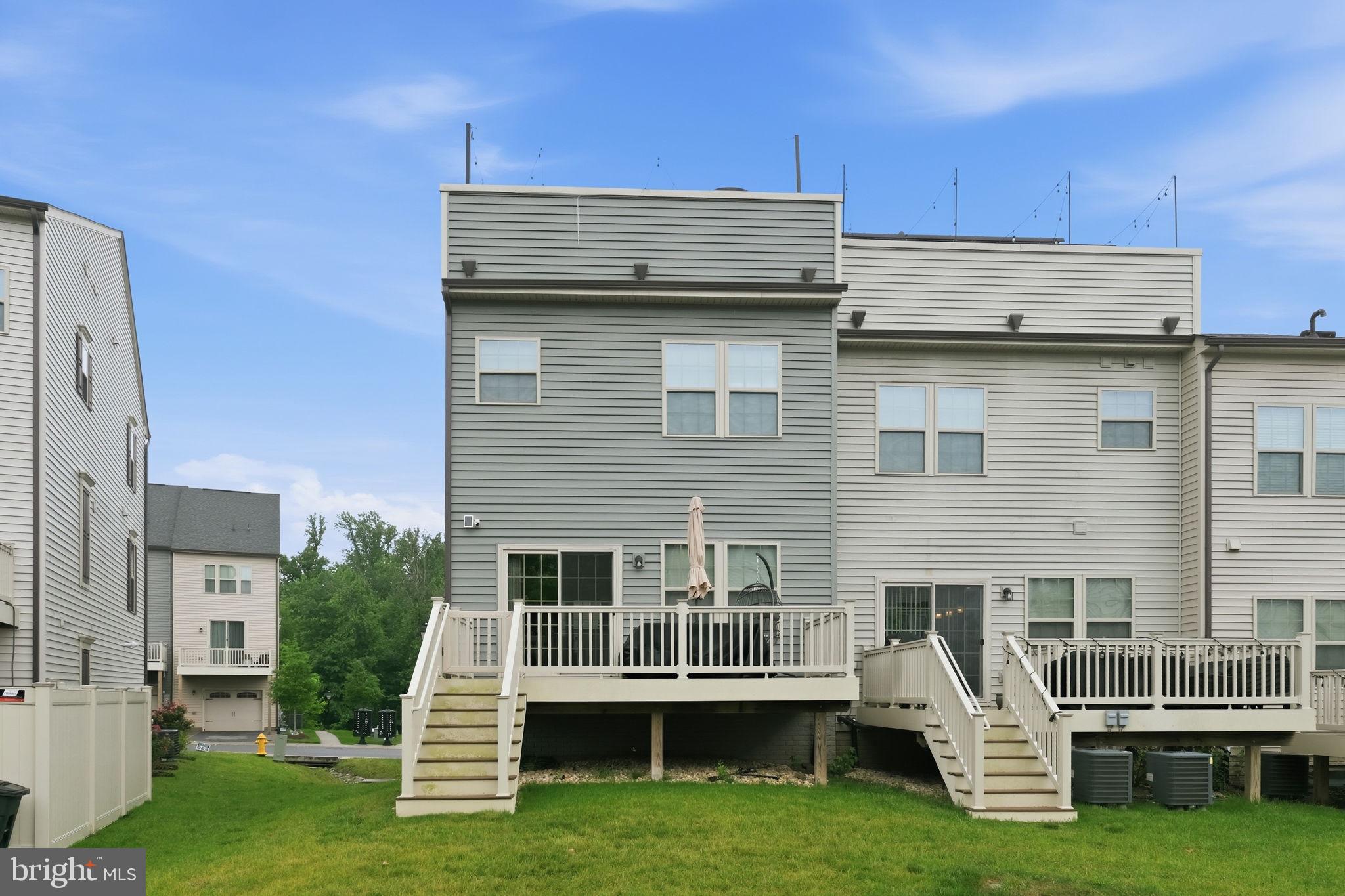 PARKSIDE - Residential